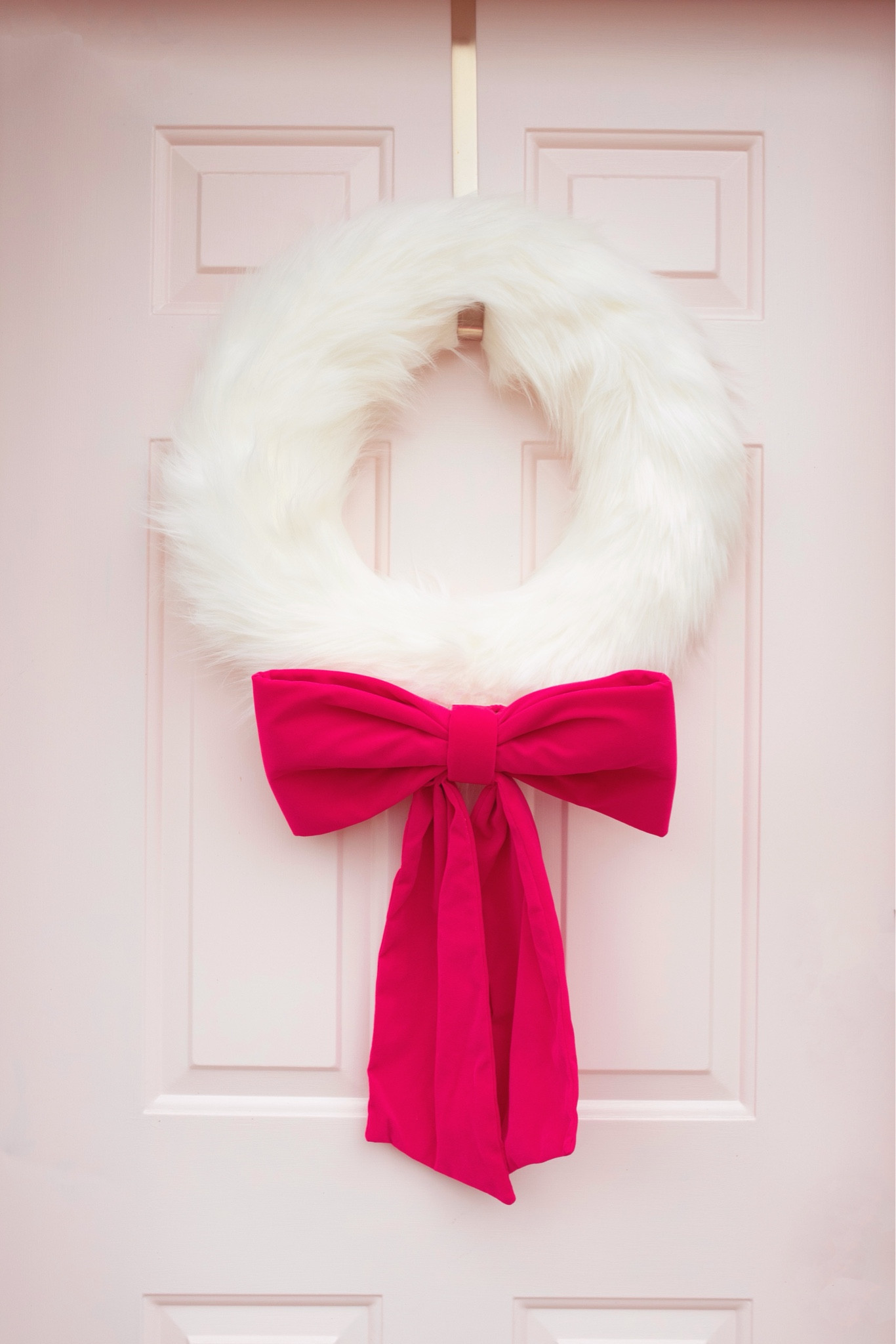 Pink bows on everything this year 🎀🥰🎀🥰

#LTKHome #LTKHoliday
