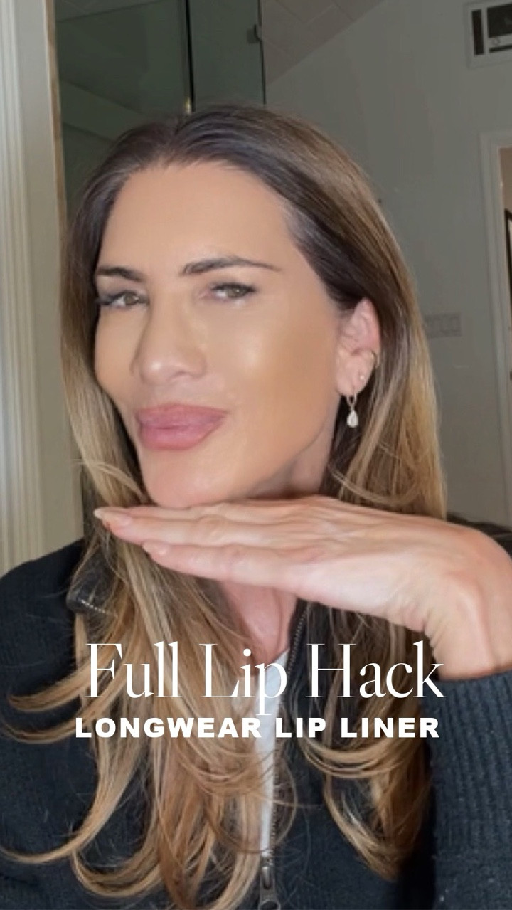 Lip filler hack 🤫💋

#LTKOver40 #LTKBeauty #LTKgrwm