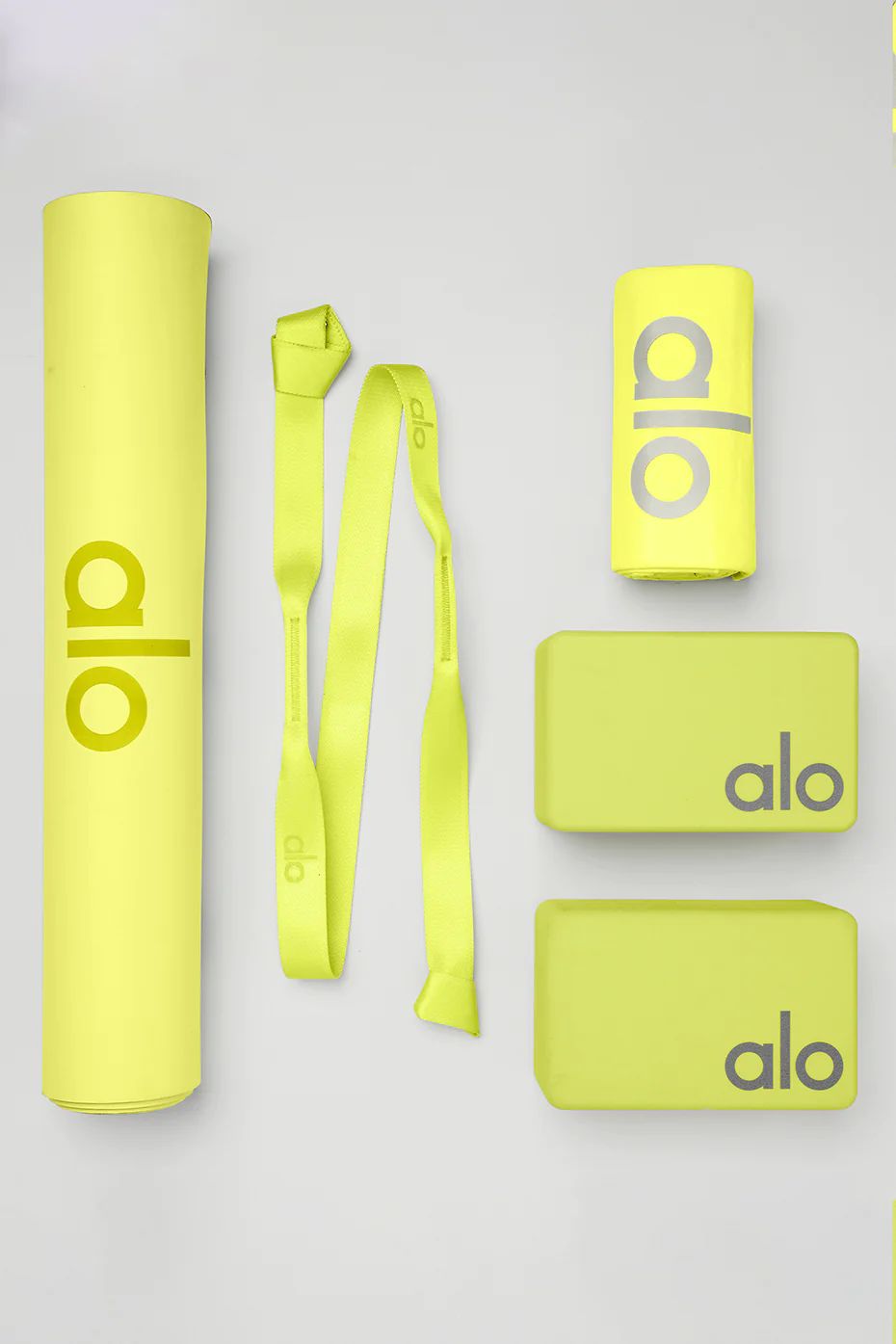 Essential Set | Alo Yoga