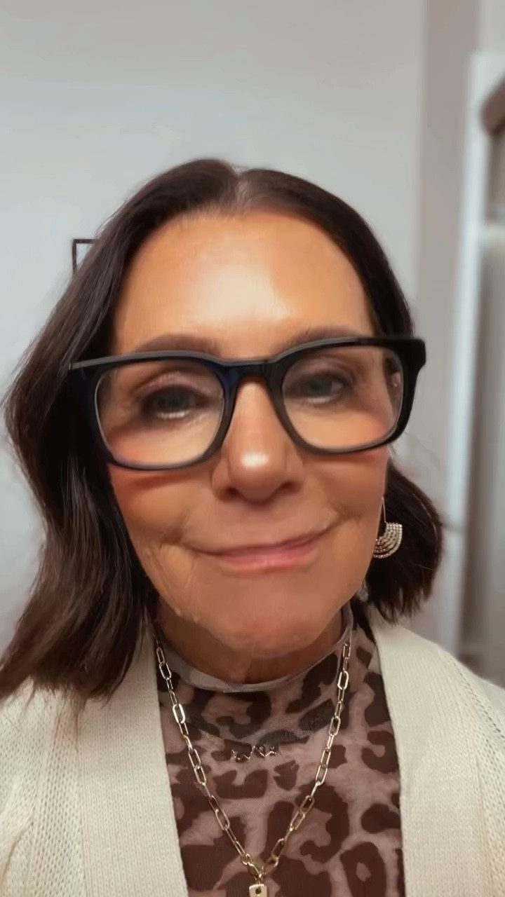 The perfect Spring neutral lip color from @laurageller 



#LTKOver40 #LTKgrwm #LTKmorningroutine