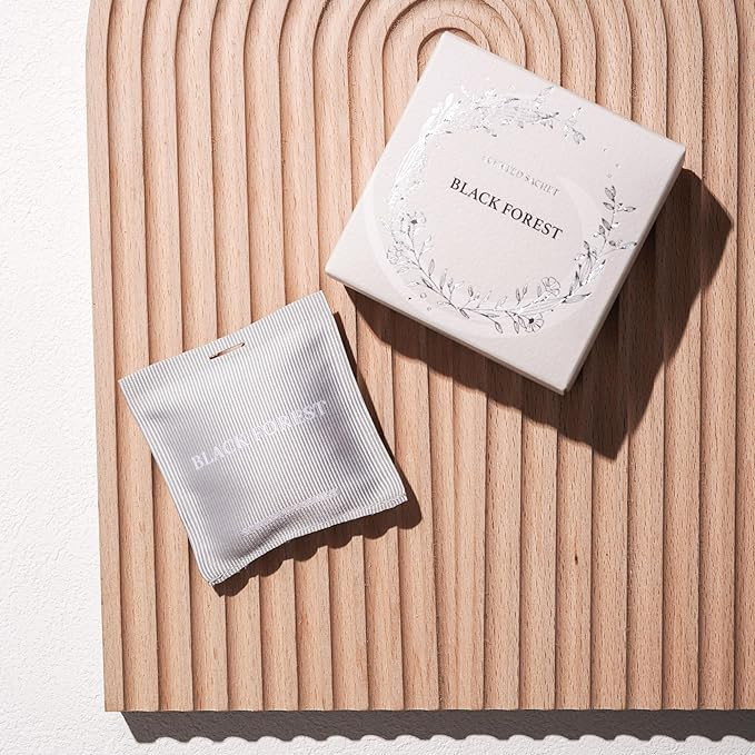 COCORRÍNA Scented Sachet – Black Forest Scented Sachet Bags, Car Air Freshener Sachets for Dra... | Amazon (US)