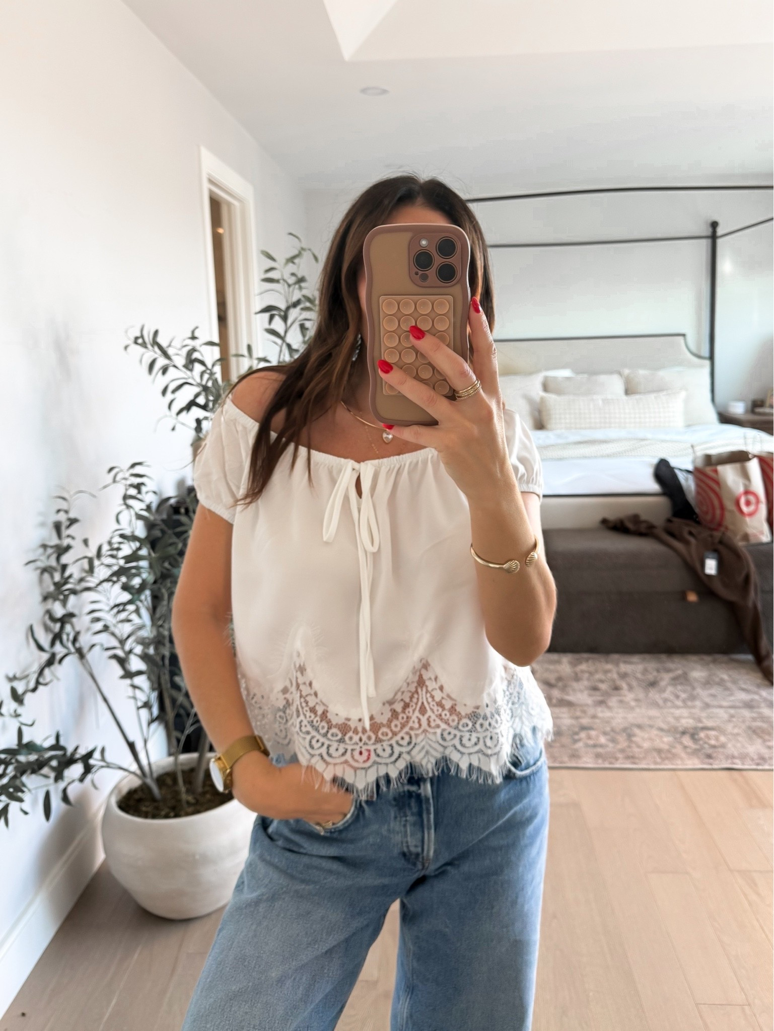I actually love this top so much! Wearing size XS. Comes in a few colors

#LTKSeasonal #LTKgrwm