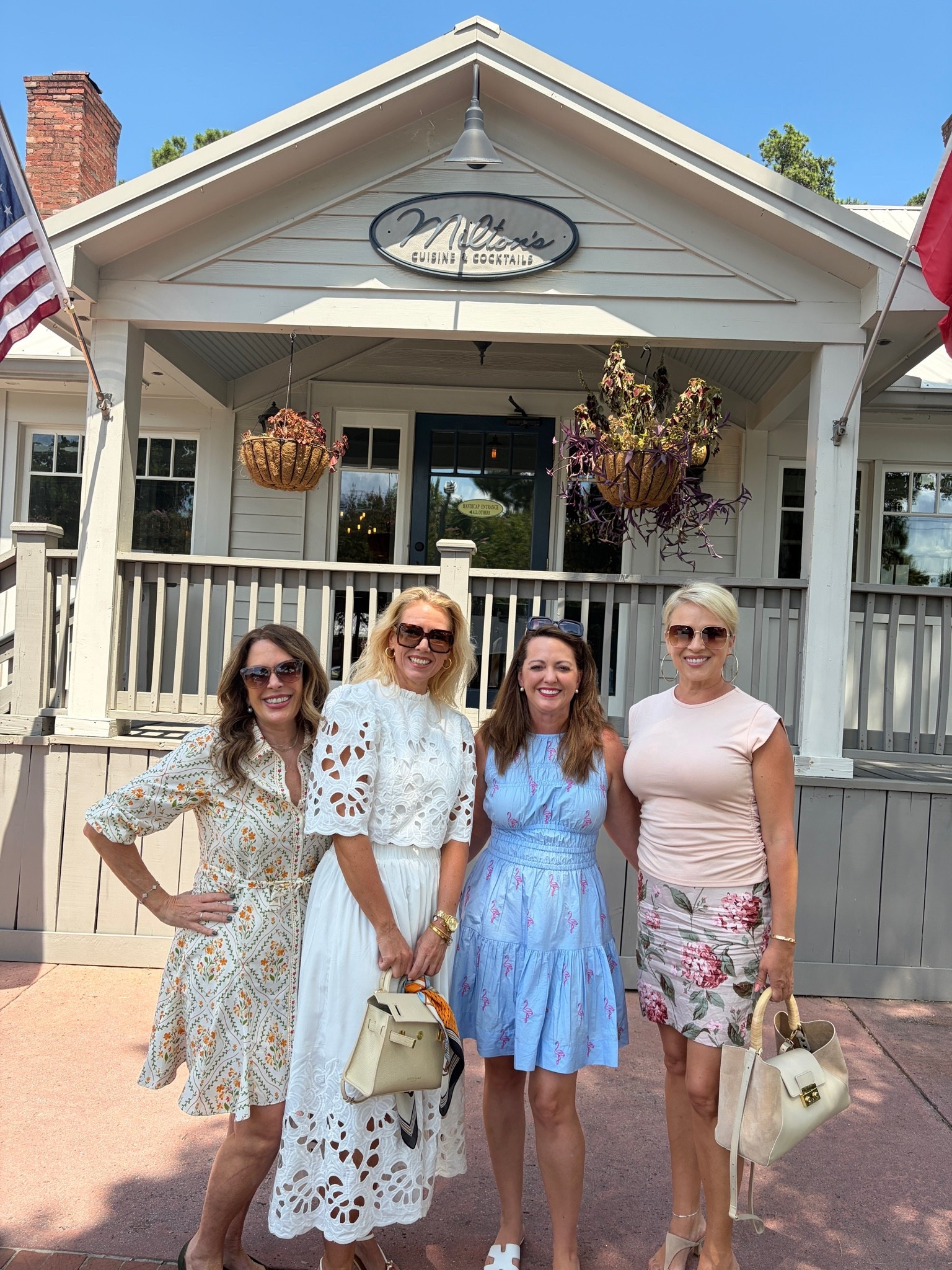 Lovely brunch with the ladies! 🍽️

#LTKgrwm #LTKootd #LTKOver40