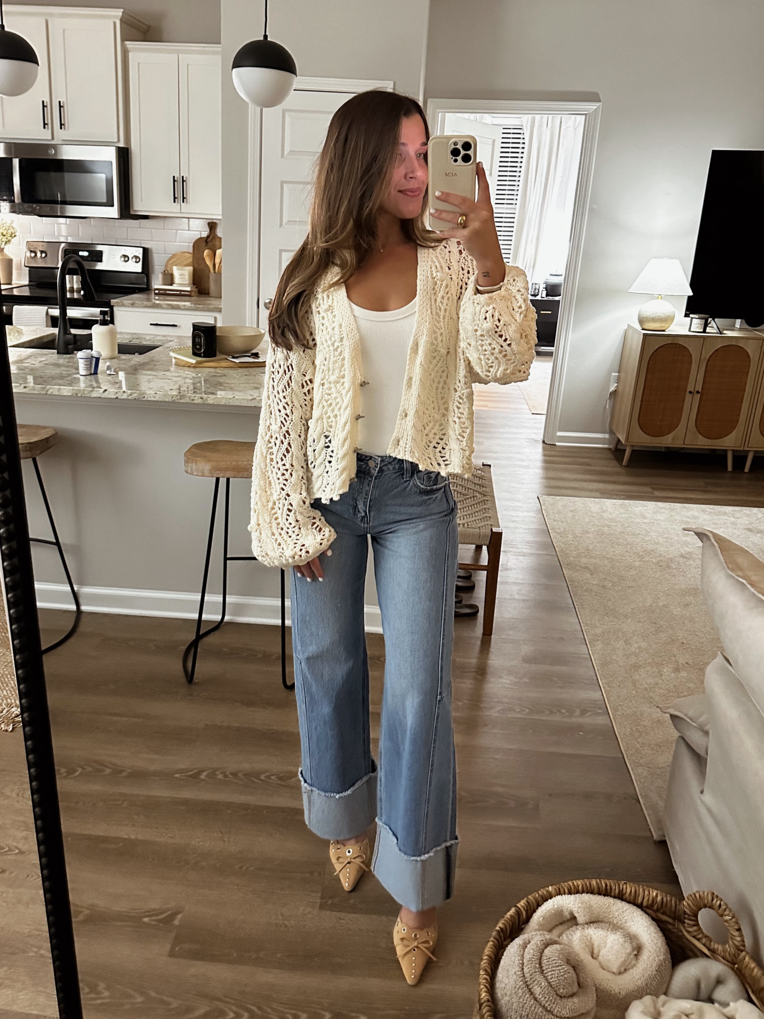 literally obsessed with these jeans & heels & cardi lol. shoes run a bit small, i’m a true size 8 and got a size 9. & I am wearing a size 25 in jeans! I love this brand of jeans that vestique carries! 