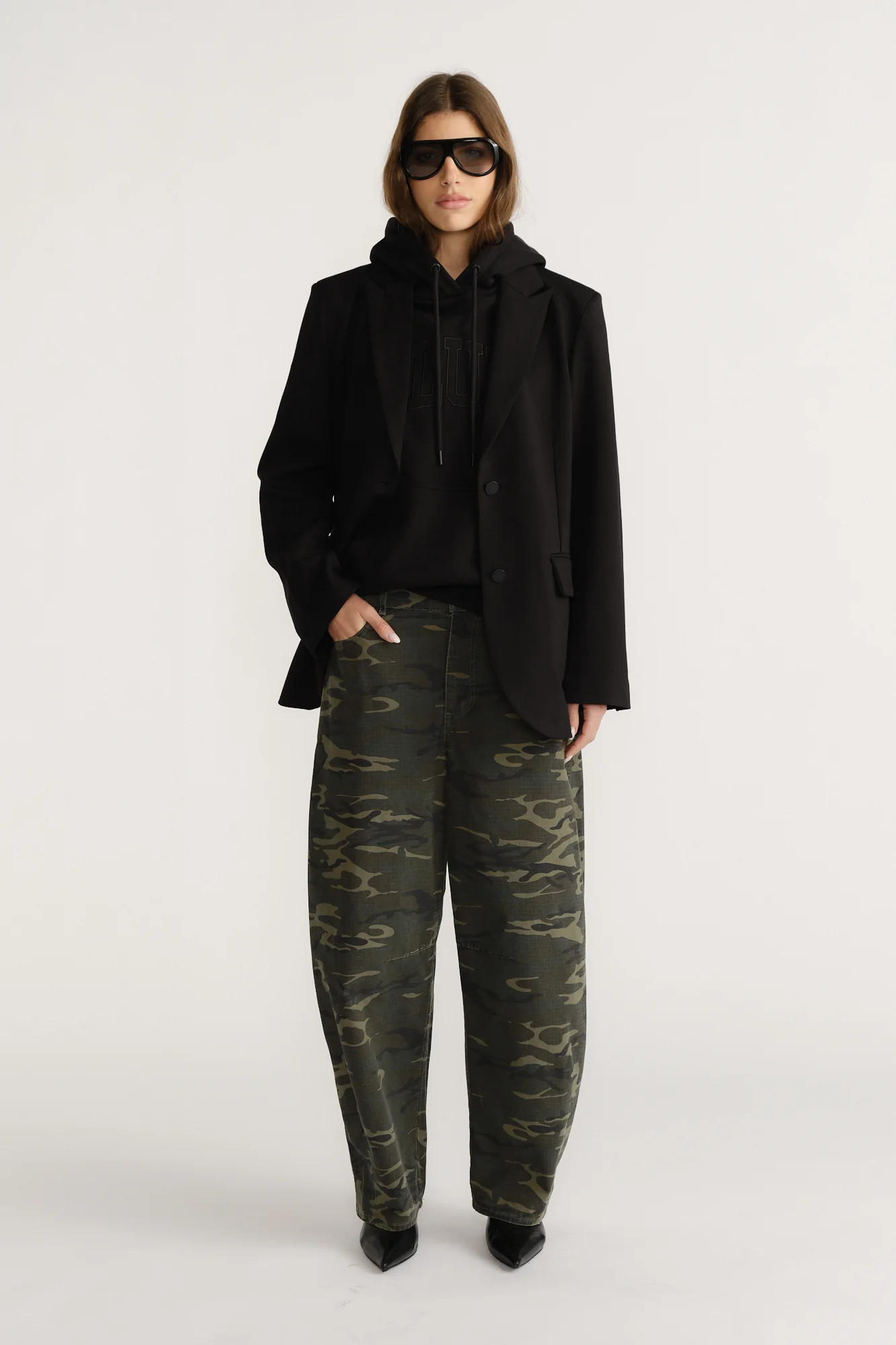 D-Luxe Camo Horseshoe Pants - Camo | DECJUBA