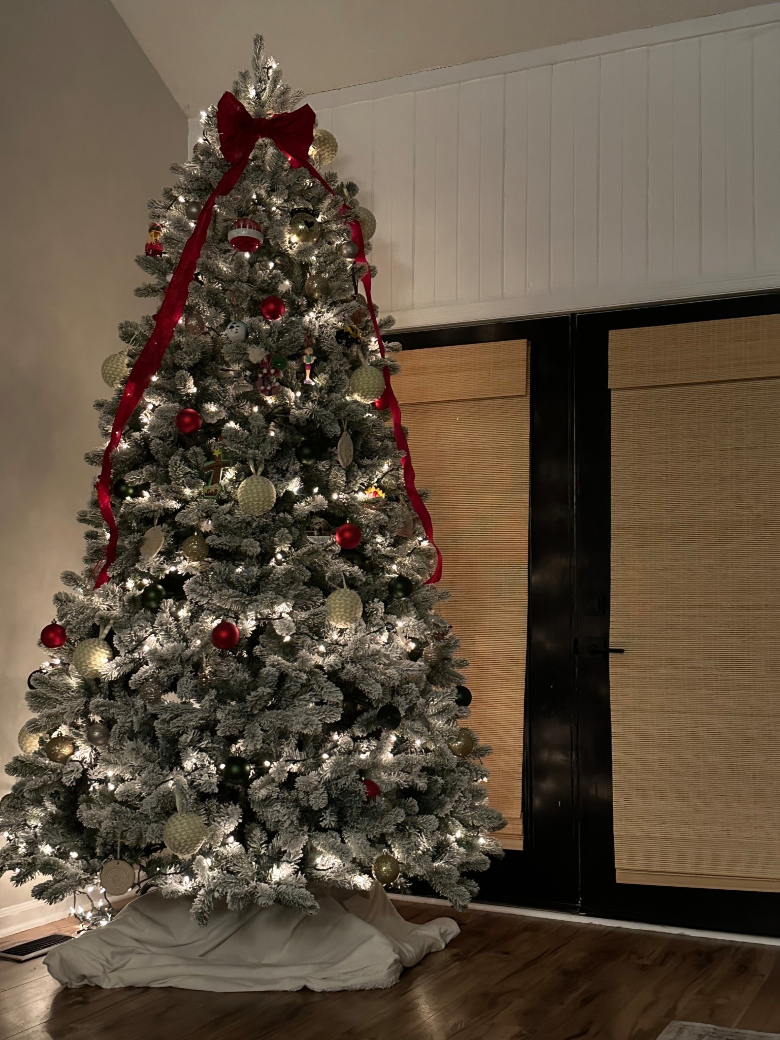 Next year we will add more lights and maybe I’ll do something more creative but I love this Christmas tree from King of Christmas. If you’re in the market for a new one, highly recommend!
 
Christmas tree, Christmas decor

#LTKHoliday #LTKSeasonal #LTKHome