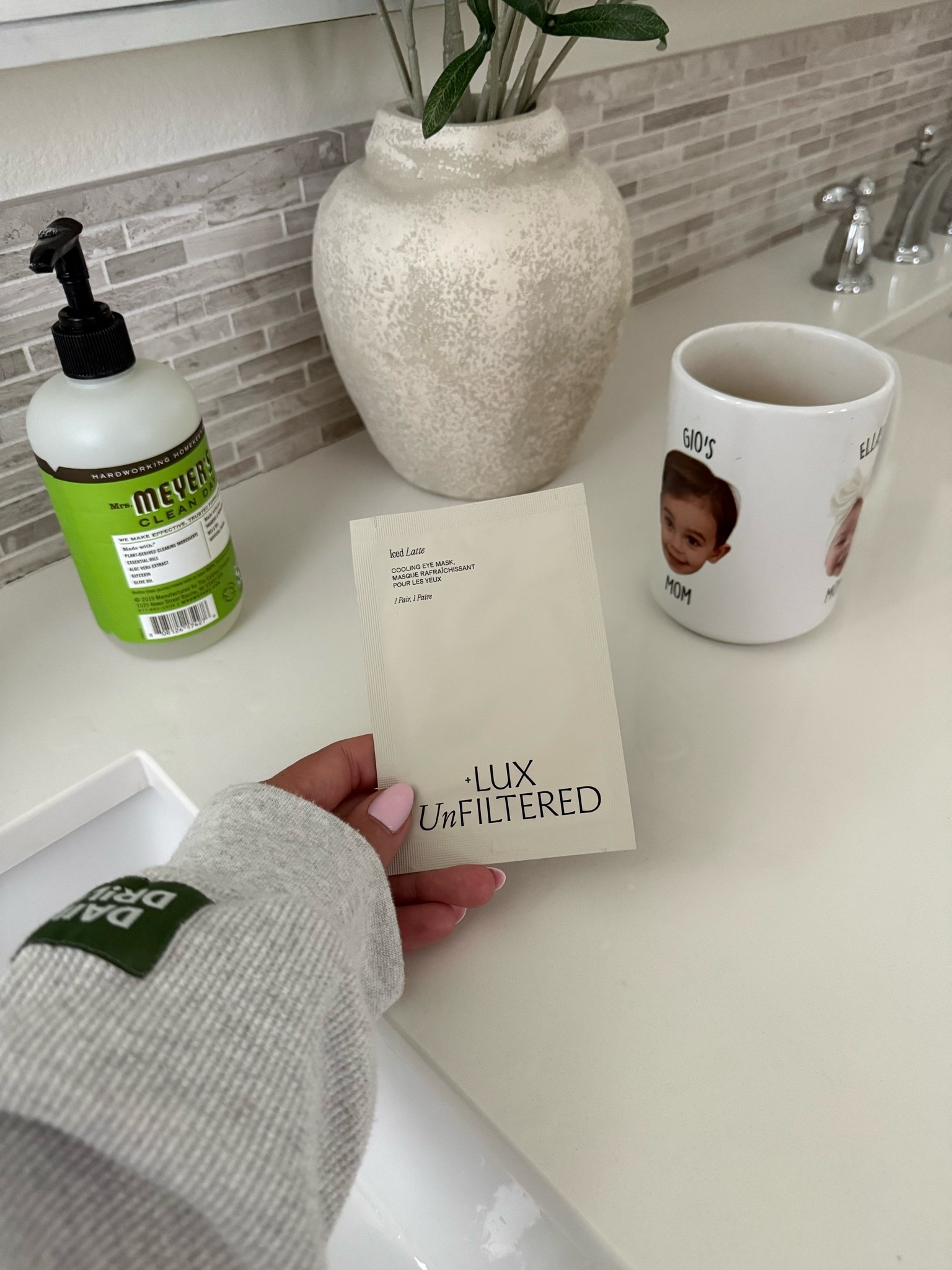 The holy grail is back in stock ‼️ These eye masks are my fave 👌🏻 The cooling effect packs a serious punch and really helps wake up the eye. I have been trying all the different eye masks and so far I love these best! 

Lux Unfiltered, eye masks, morning routine, self care must haves, Daily Drills, Type League Press, coffee mug, mom life

#LTKmomlife #LTKselfcare #LTKmorningroutine