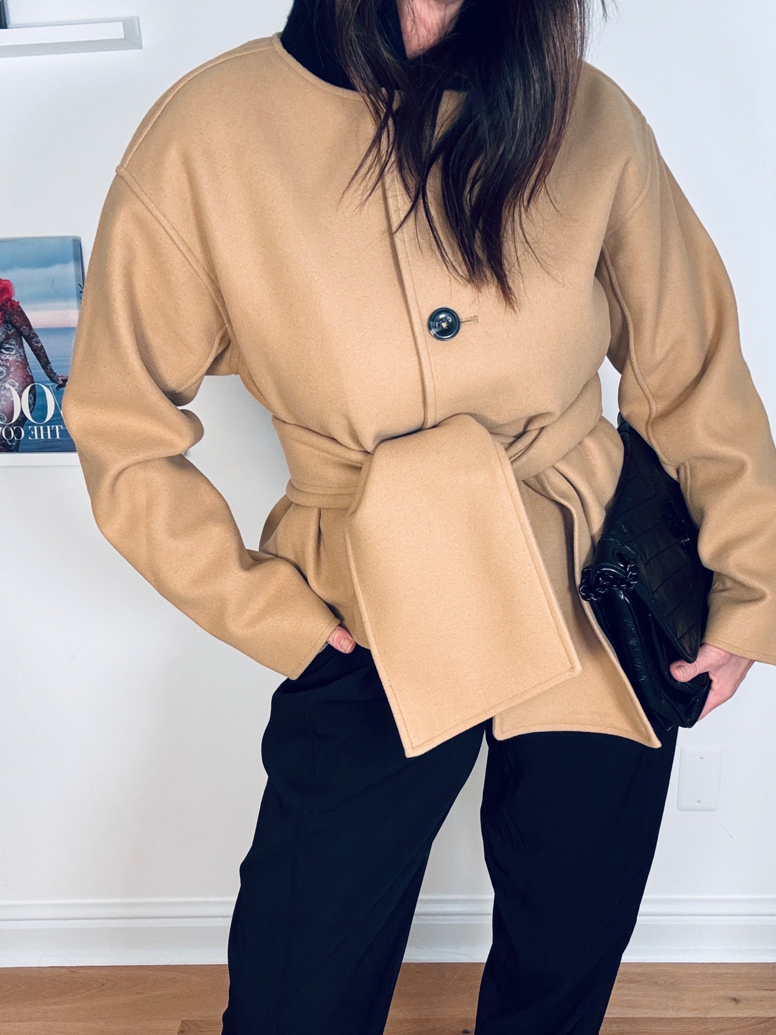 I love a good scarf jacket especially when you can use that scarf as a chic belt! This one keeps selling out from Walmart - grab any of the 3 colors - I’m wearing medium but would have preferred small - but still works! 


#LTKWorkwear #LTKFindsUnder50 #LTKStyleTip