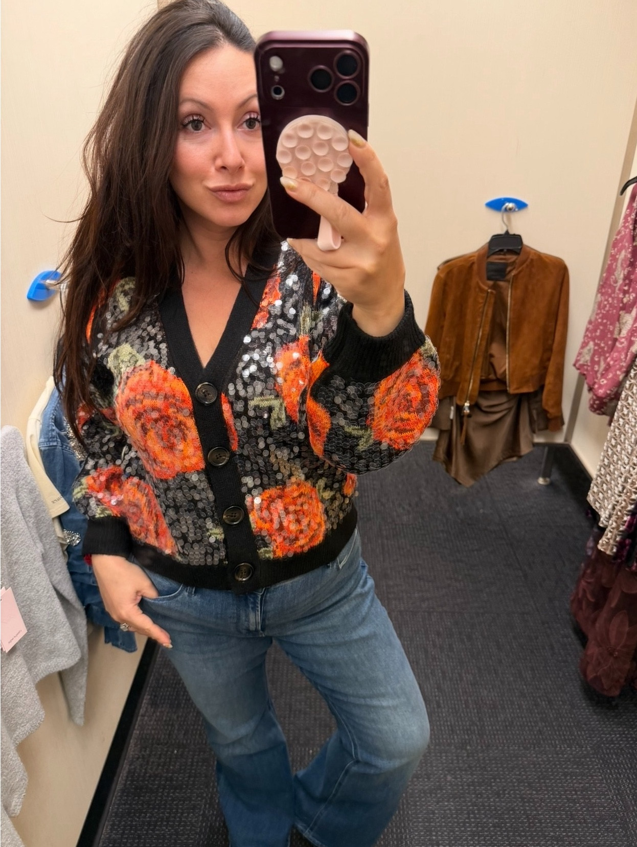 Such a cute cardigan by Farm Rio! That sparkle simply can not be ignored! 


#LTKStyleTip #LTKParties #LTKSeasonal