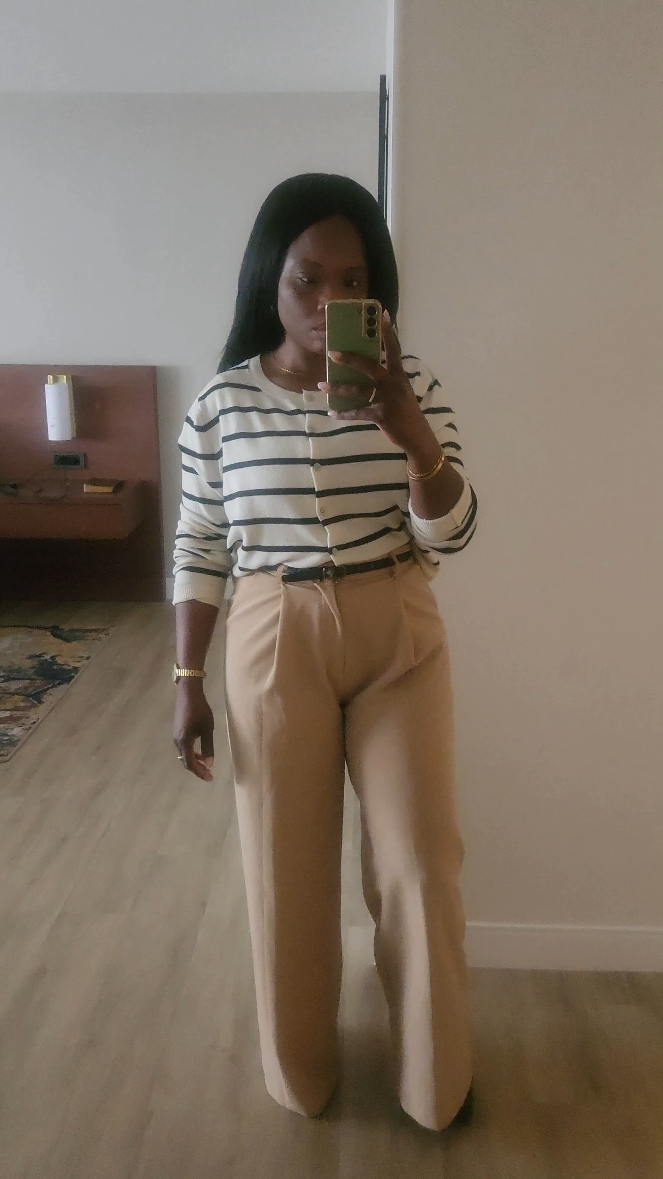 Striped cardigan MWideleg trousers M

#LTKWorkwear #LTKPetite #LTKootd