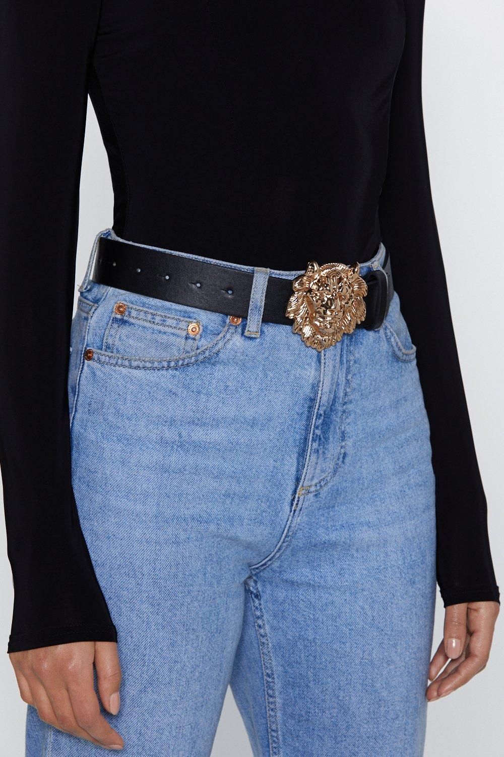 One Size Faux Leather Lion Pendant Buckle Belt | NastyGal (US & CA)