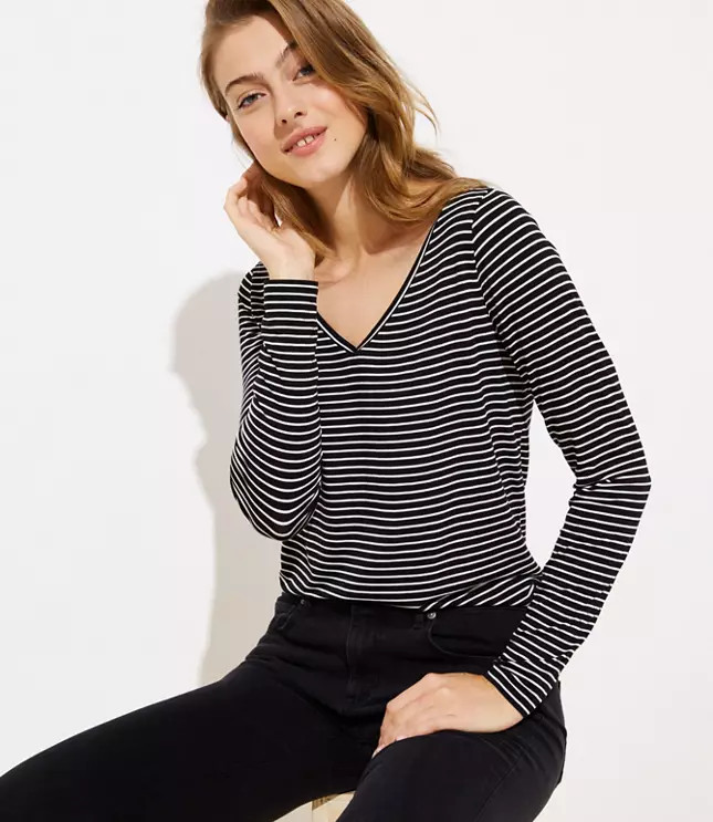 Striped Long Sleeve V-Neck Shirttail Tee | LOFT | LOFT