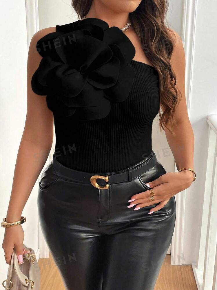 SHEIN Frenchy Women Plus Size Solid Color 3D Floral Decor Sleeveless One Shoulder Top, Autumn | SHEIN