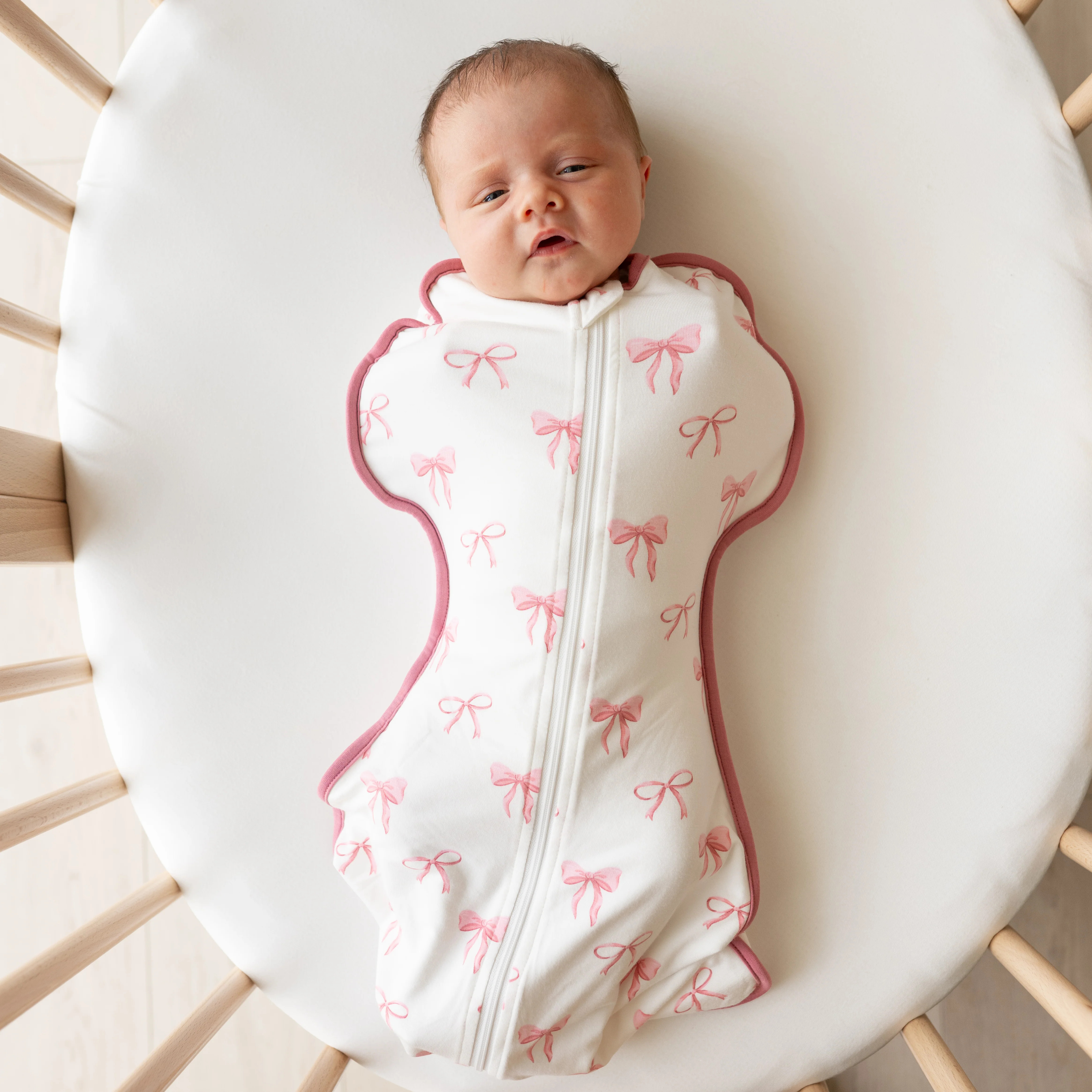 Swaddle Bag in Bow 0.5 | Kyte Living
