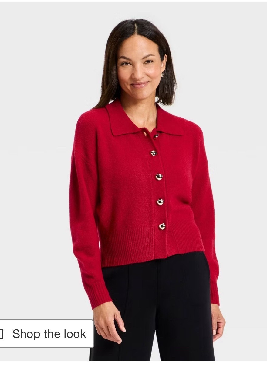 This #heartbutton #sweater is so cute perfect for #holidayfashion will be great for #valentinesday too #sweater #plussize also only $30

#LTKFindsUnder50 #LTKMidsize #LTKPlusSize