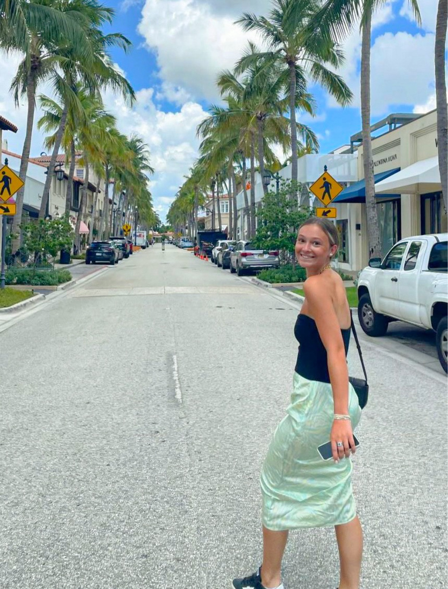 Palm beach shopping!🏖️🛍️
Skirt is pistola- linked one on poshmark!

#LTKSeasonal #LTKStyleTip