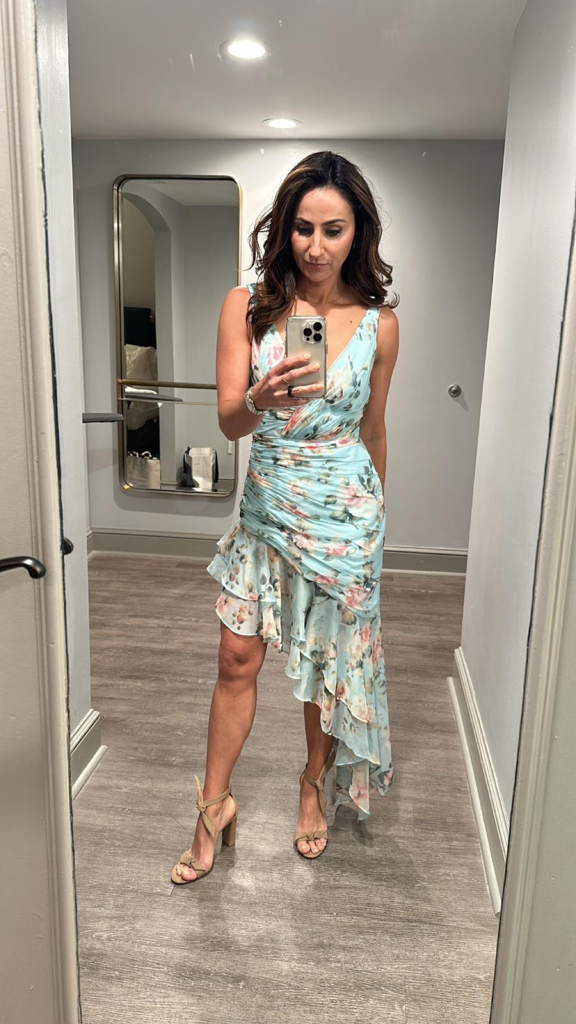 Whimsical dinner night  with the FASTer Way Top Coaches 🤩


#LTKstyletip #LTKfitness #LTKparties