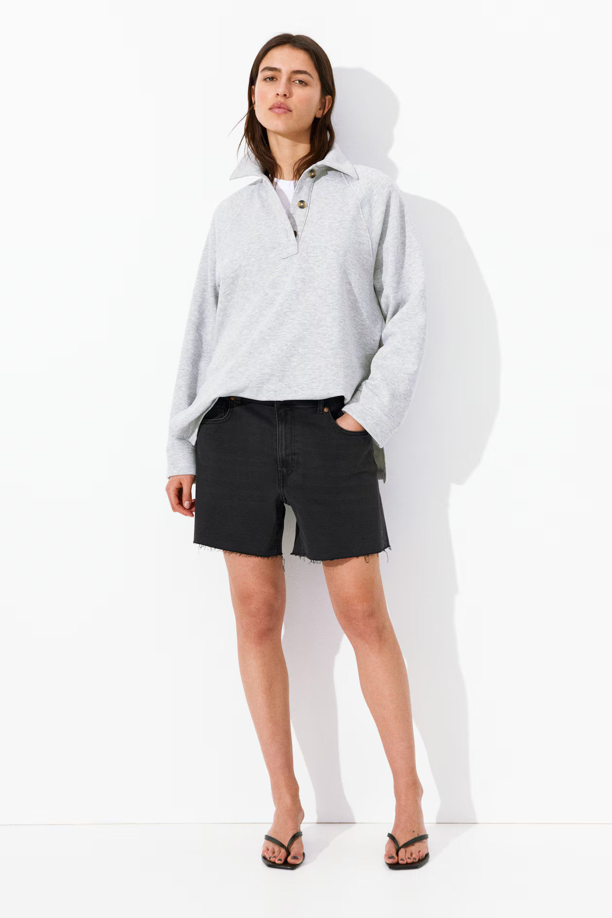 Skinny High Denim shorts | H&M (UK, MY, IN, SG, PH, TW, HK)
