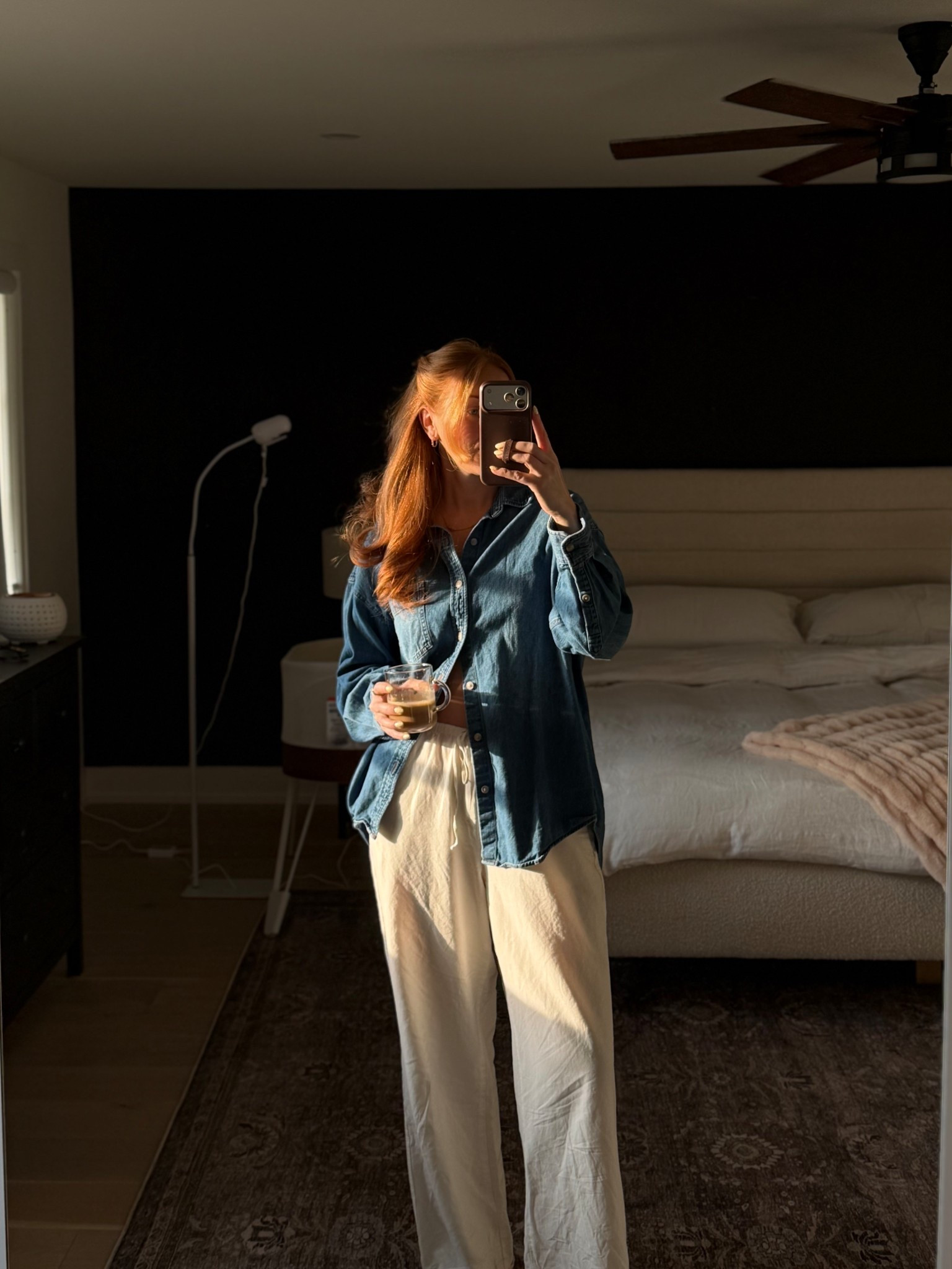 Living in every day staples 🤍 Wearing M in both! I’m 5’8” for reference and the pants are long enough!

#LTKcanada #LTKstyletip