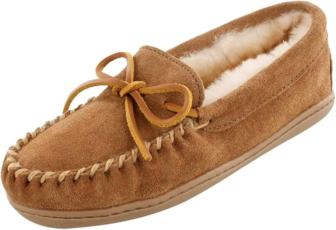 Minnetonka Women’s Sheepskin Hardsole Moccasin | Amazon (US)