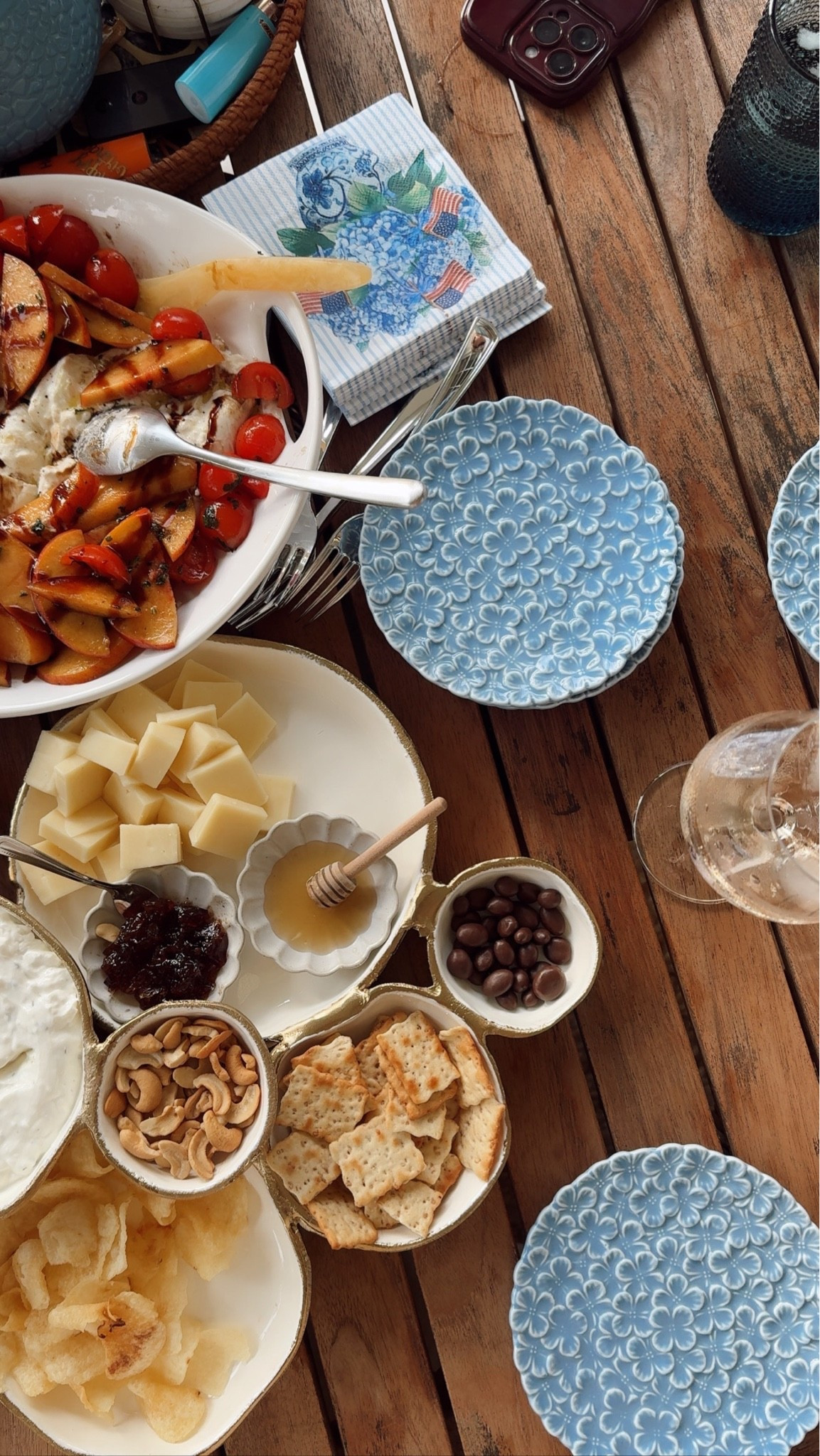 Loveeee this plate for entertaining!!!! Great for the holidays too