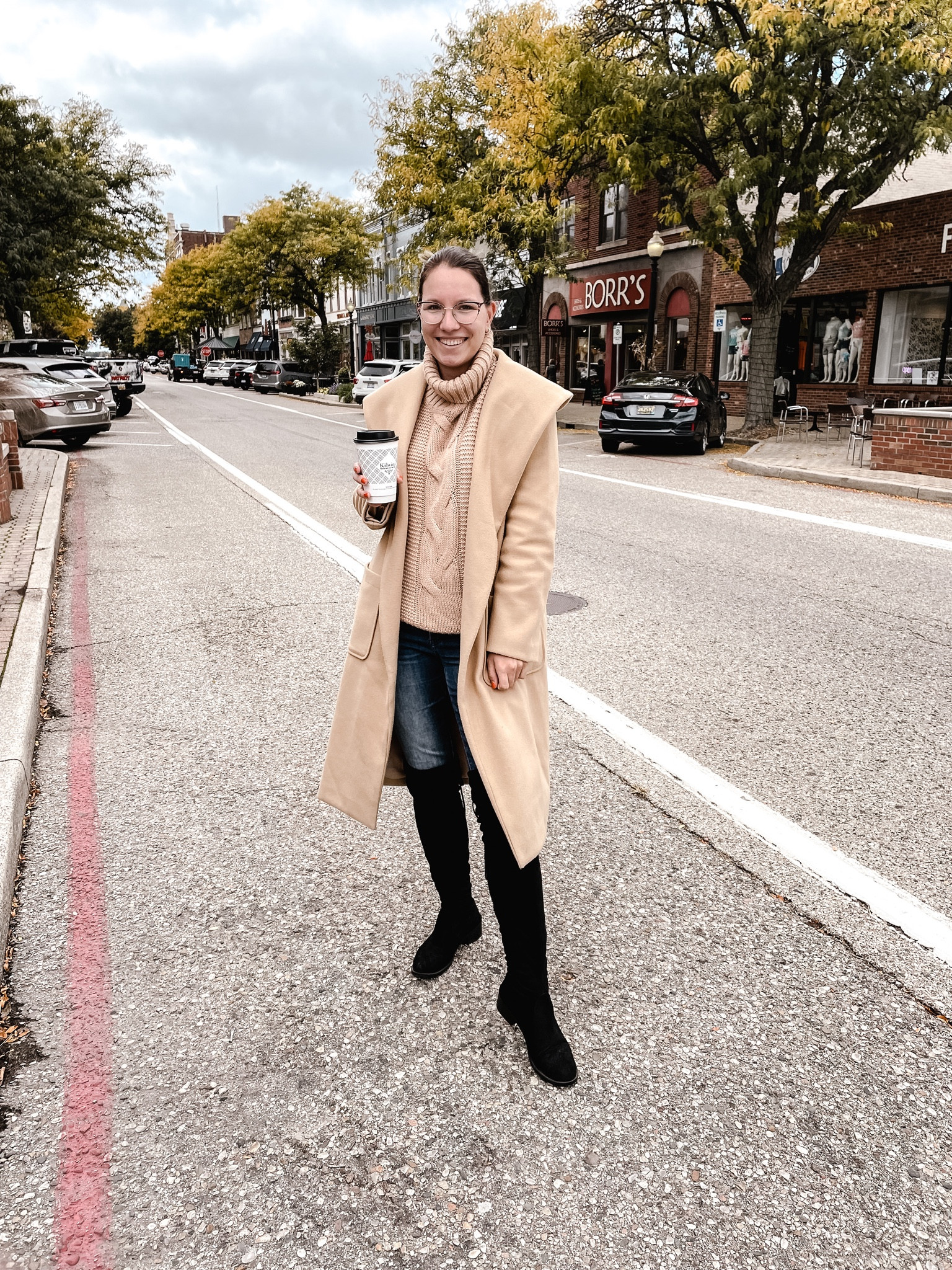 Stay cozy even though it’s 53 degrees

#LTKSeasonal #LTKunder100