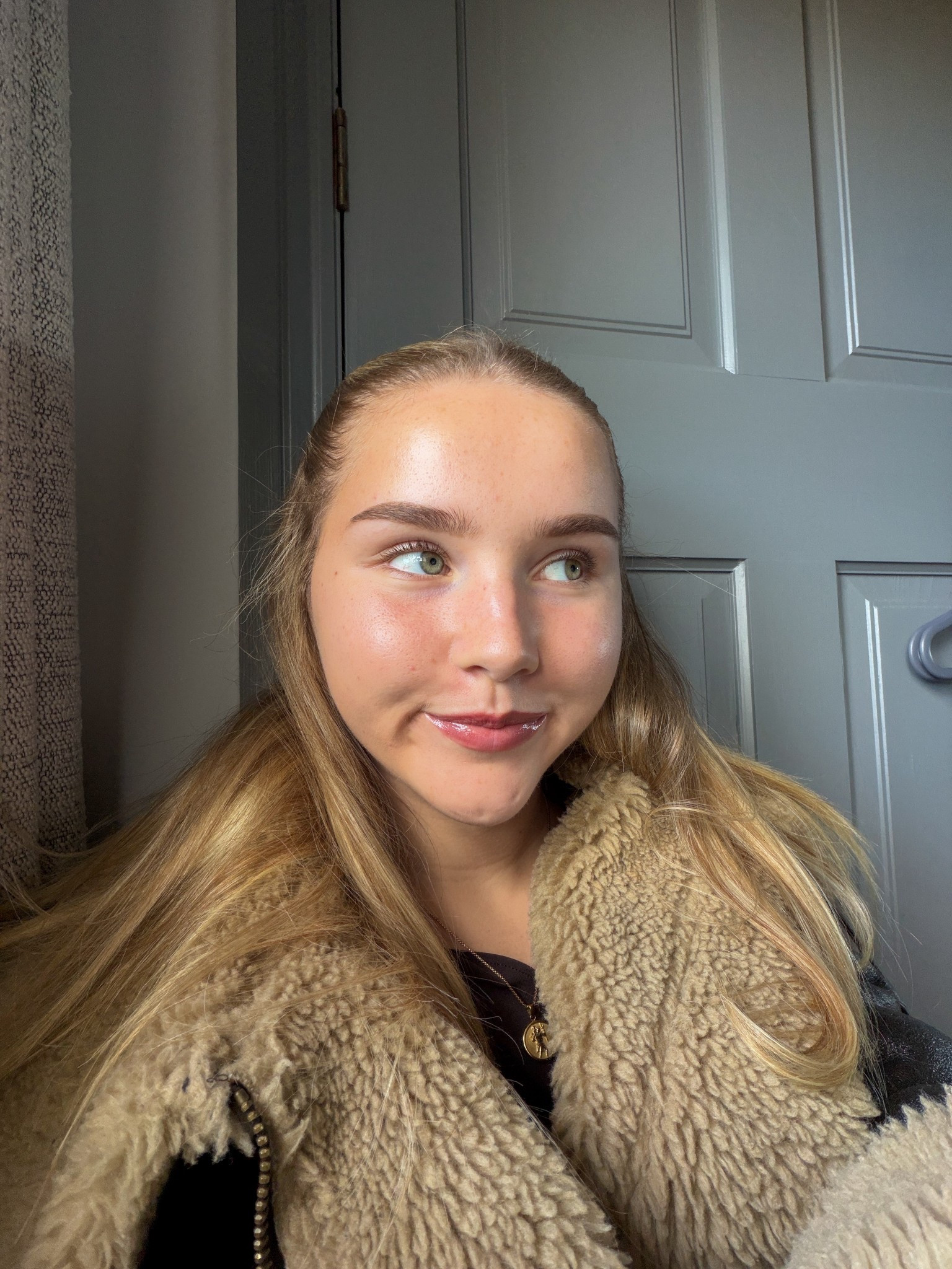 today’s makeup & skincare!!💕 code LIFEWITMILS gives discount on dr sams!