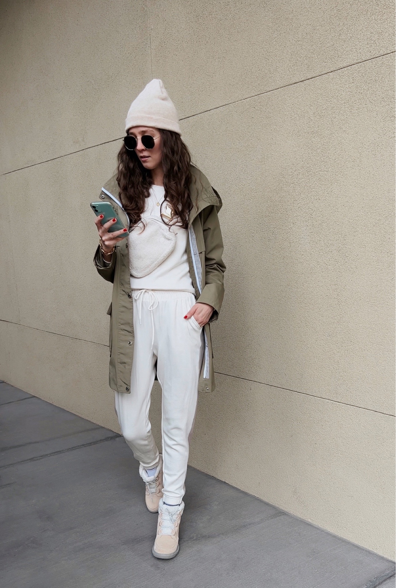 Easy but put together mom outfit for preschool pickup #momstyle #momoutfit 

#LTKstyletip #LTKfindsunder100 #LTKfamily