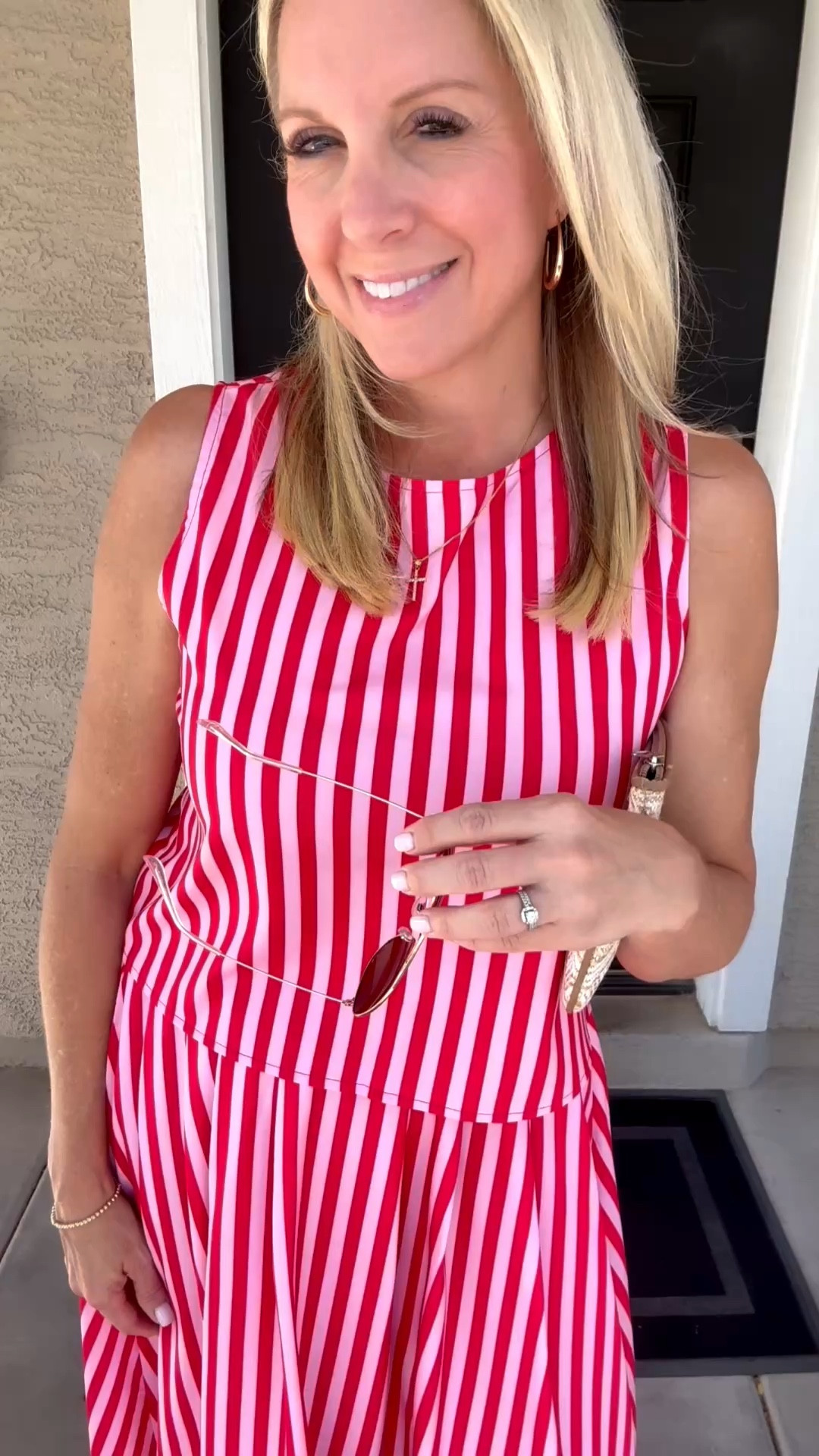 Say Hello to my new favorite 2 piece set! These stripes are dreamy, the fabric is light & breezy, and the whole set looks far more expensive than it is! 

Wearing my usual size S set ($44)  and 7 sandals $21). All items are available @amazon!