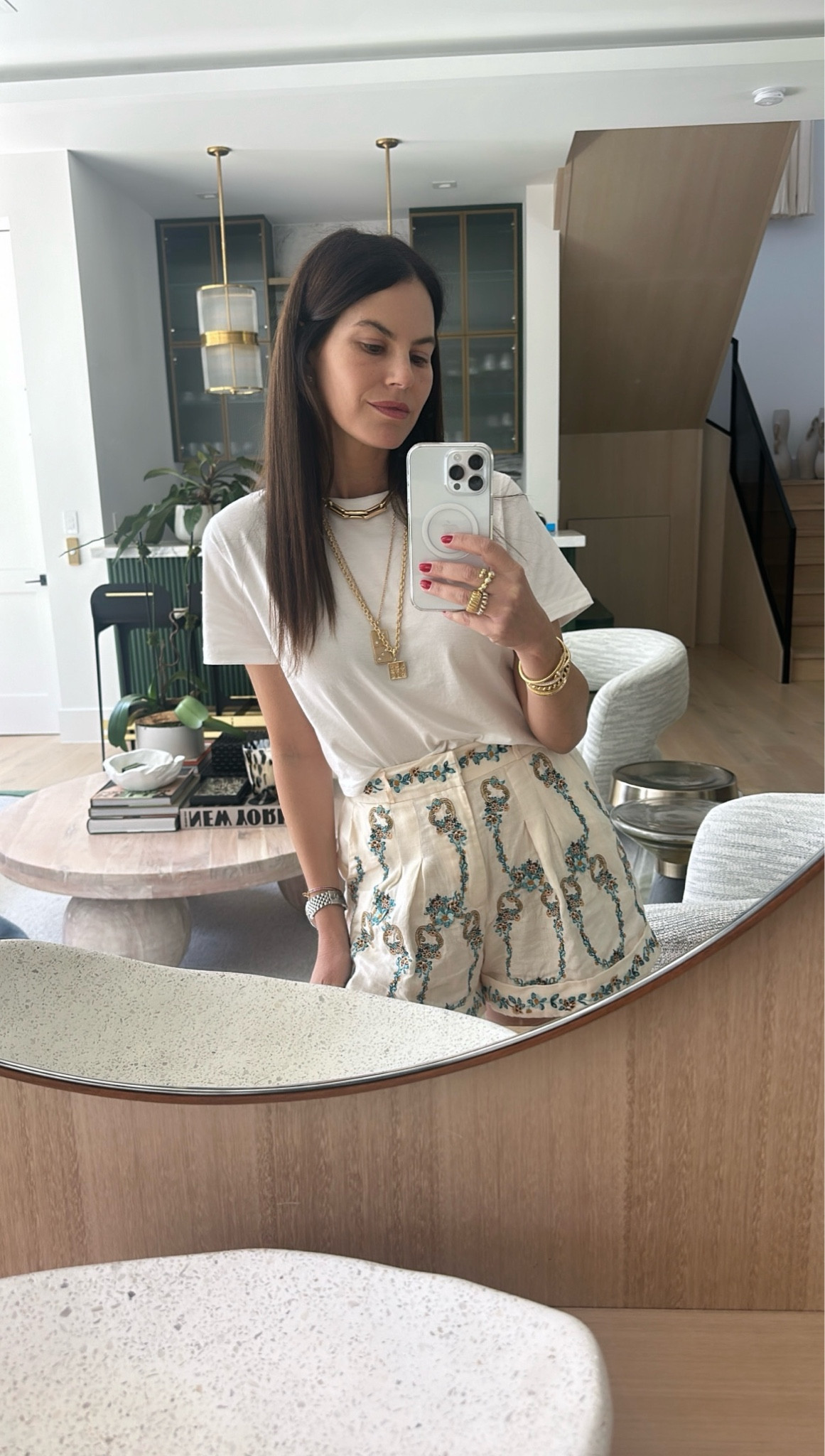 One of my new favorite outfits!🤍✨

Women’s fashion, women’s style, fall outfit inspo, fall fashion, trendy fashion, trendy style, chic style, fall ootd, outfit inspo, styling 


#LTKStyleTip #LTKOver40