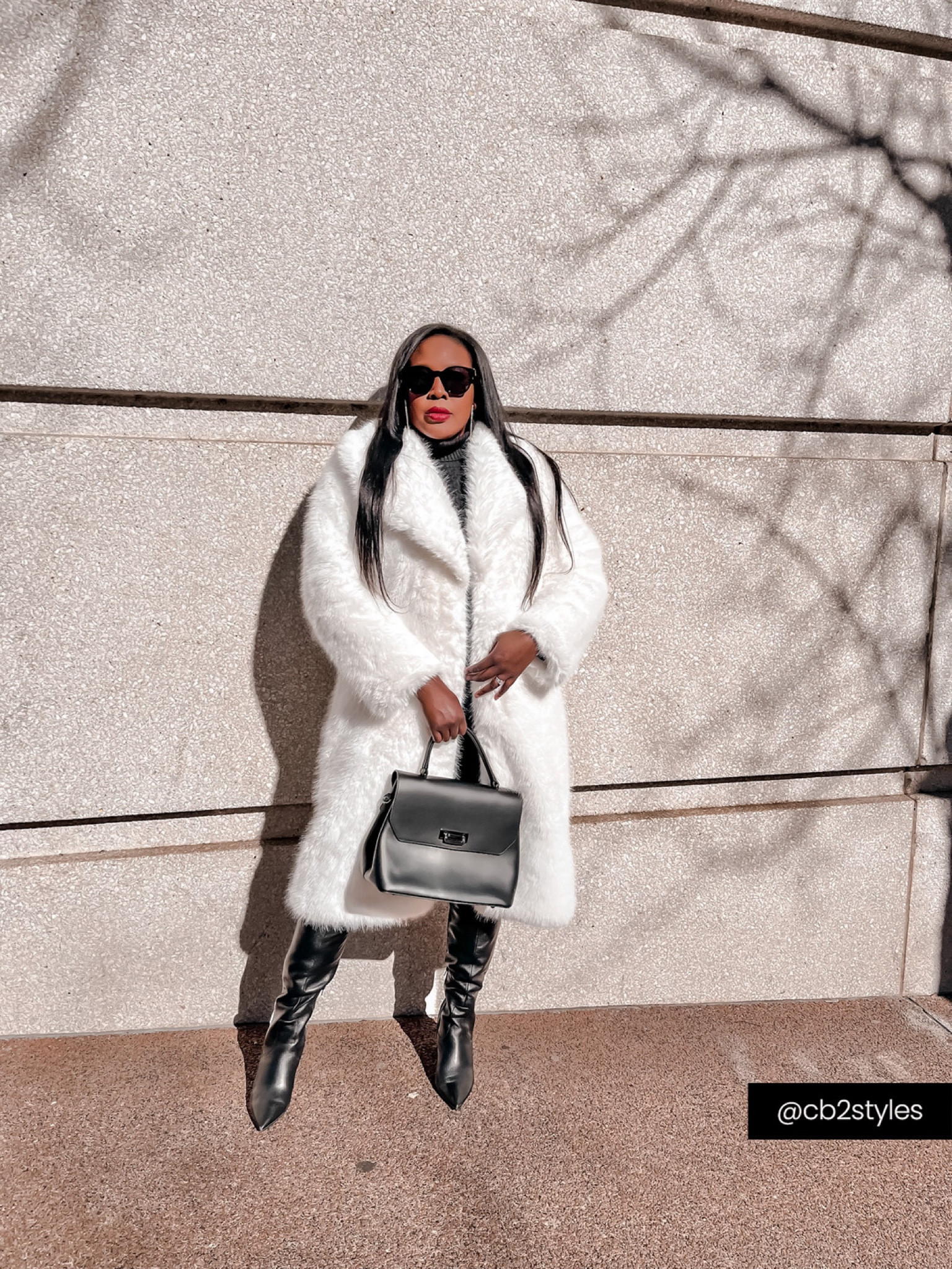 The coat is the outfit! Love this one from @boohoo. 

#LTKFind #LTKunder100