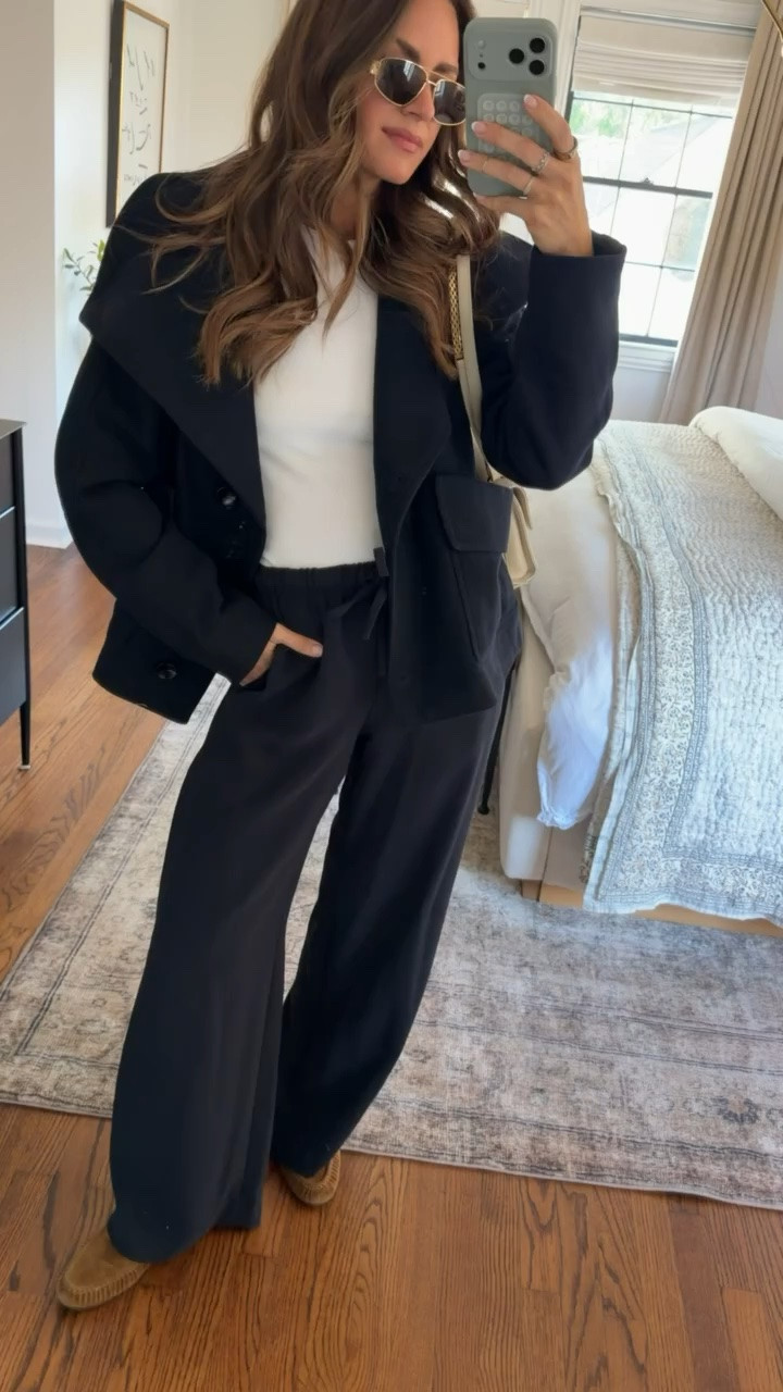 Love this navy jacket & it's part of the Nordstrom Sale


 #LTKSaleAlert