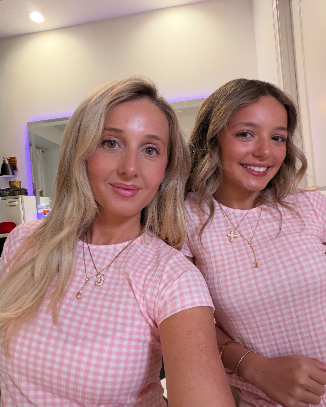 Outfits of the week that we’ve been wearing on repeat 💖✨ Linked exact and similar items for you to shop from! Our sweatshirts and sweatpants are Pink Palm Puff - we can’t link here but you can shop directly! 

#LTKsalealert #LTKstyletip #LTKbeauty