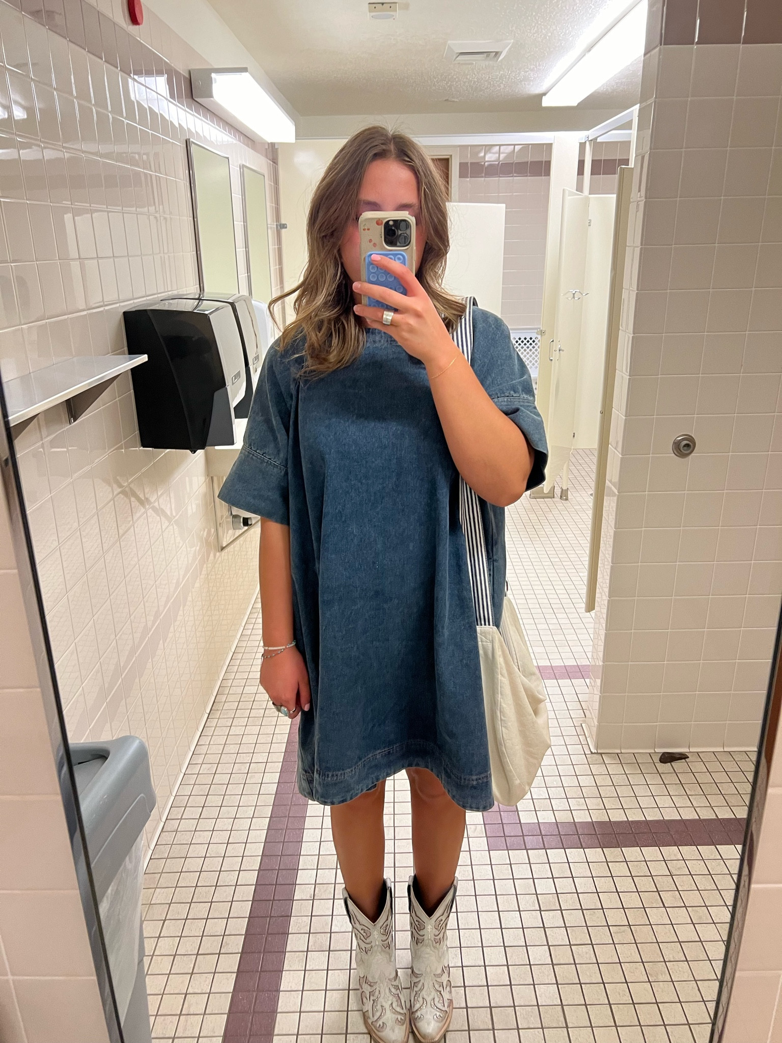 the cutest denim dress! 
