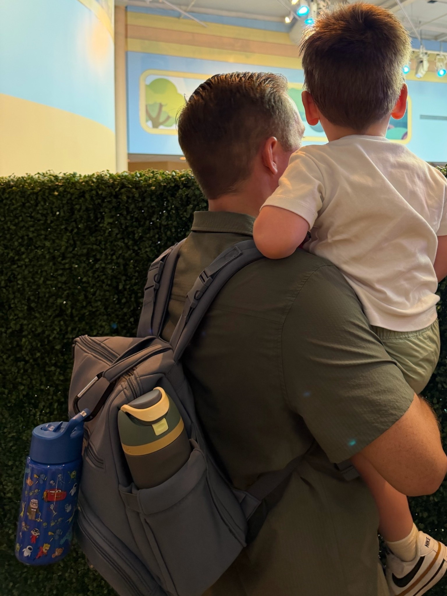 This was a great diaper bag for vacation!! 

It’s a bit smaller than what we normally carry and the wipes are on the side and easily accessible for cleaning faces, tables, hands, and for diaper changes! 

It also has a side pocket that fit a normal Owala bottle and we used a carbiner to clip my son’s water bottle on it. 

My biggest tip is bring carabiners!!! They are so helpful for bags, bottles, ears, and strollers. 


Disney | travel | toddlers at Disney | baby at Disney | Disney must have | Disney travel

#LTKTravel #LTKKids #LTKmomlife