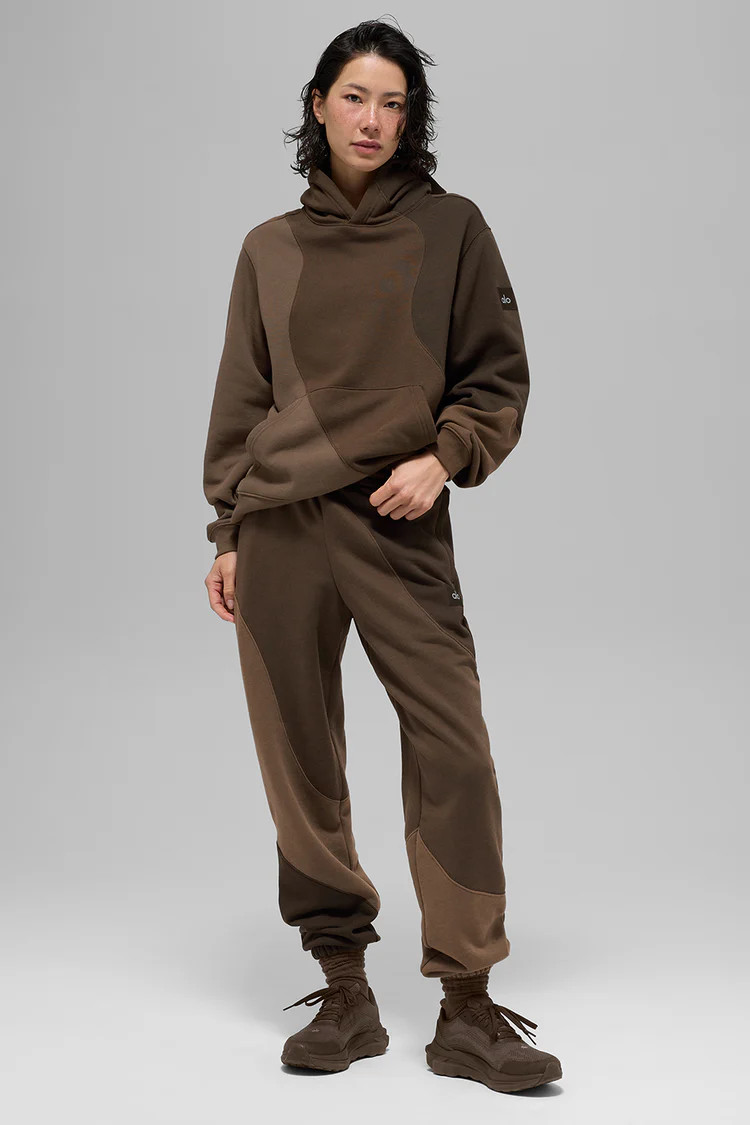 Make Waves Hoodie - Espresso Tonal | Alo Yoga (US)