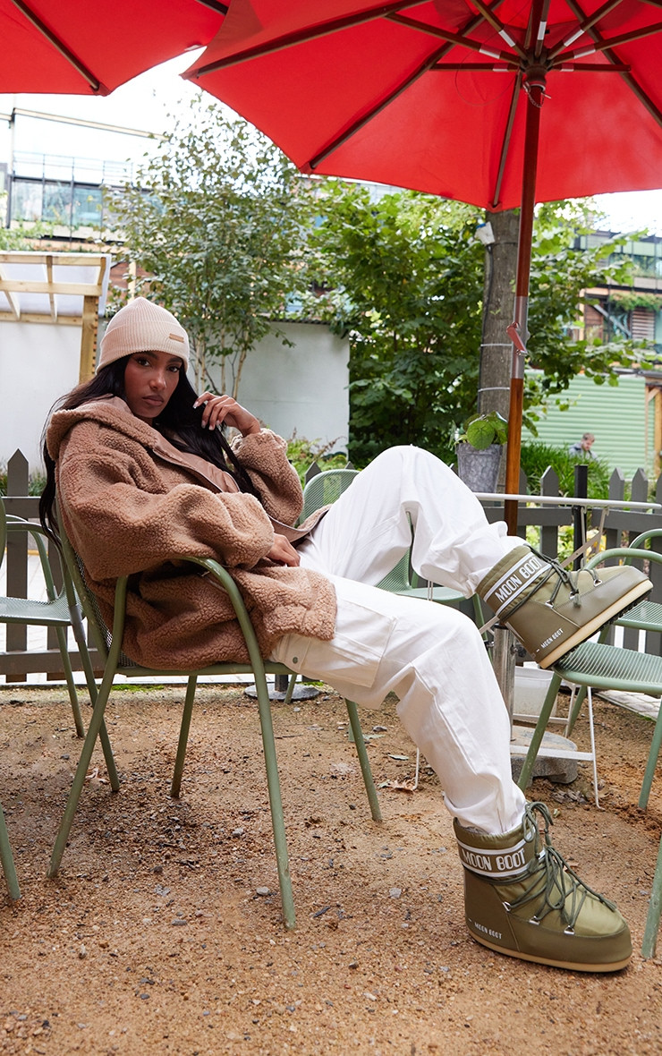 MOON BOOT Khaki Icon Low | PrettyLittleThing US