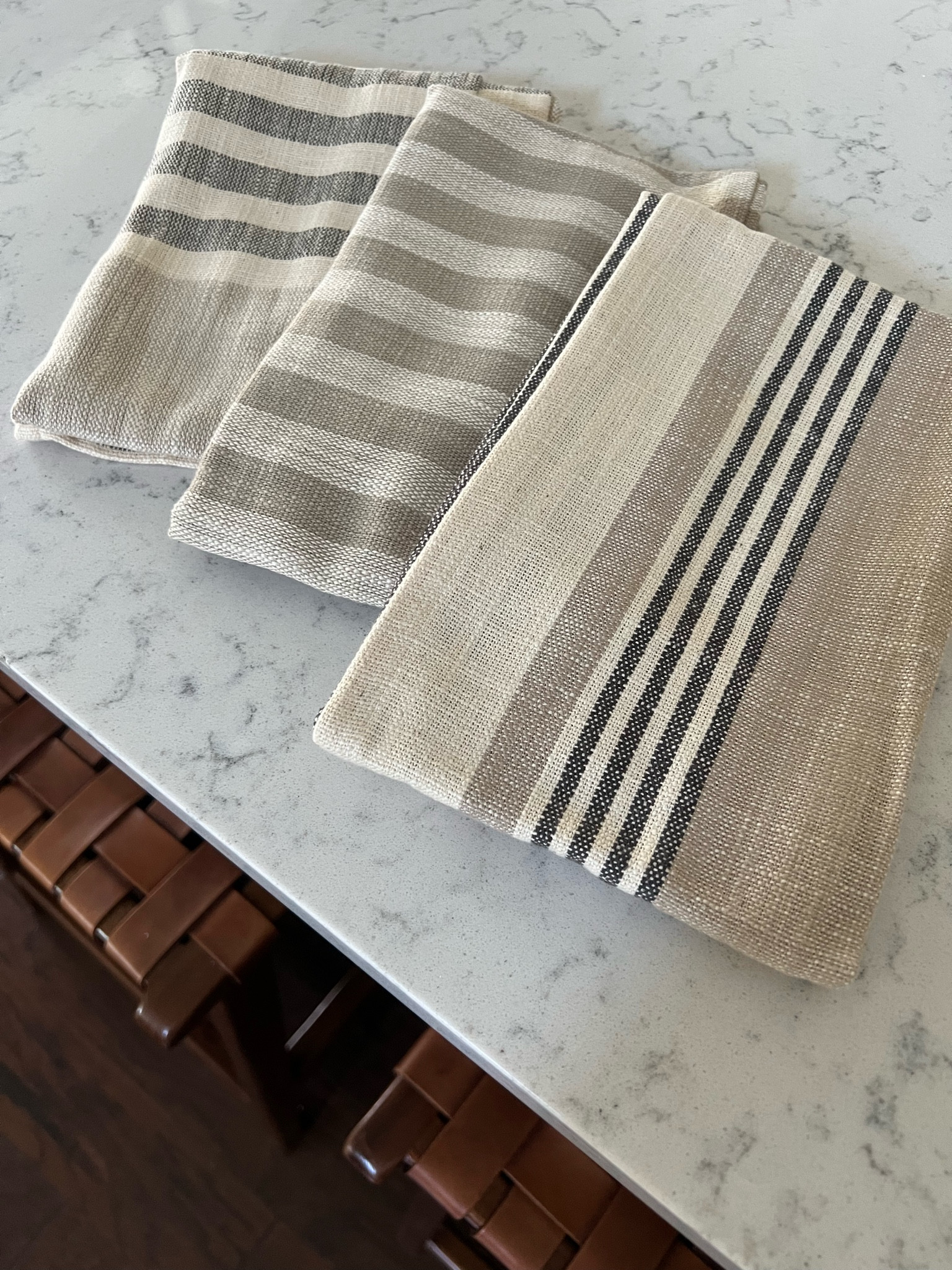 Just got in my new kitchen towels.  Very pretty, neutral stripes, 100% cotton.

Wash and dry before you use them so they’ll be nice and absorbent.



#LTKHome