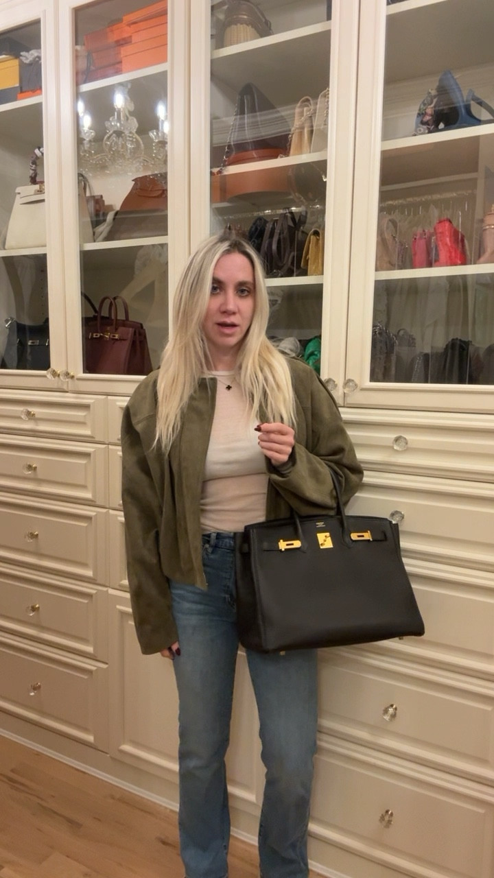 Plane outfit or easy casual fit 