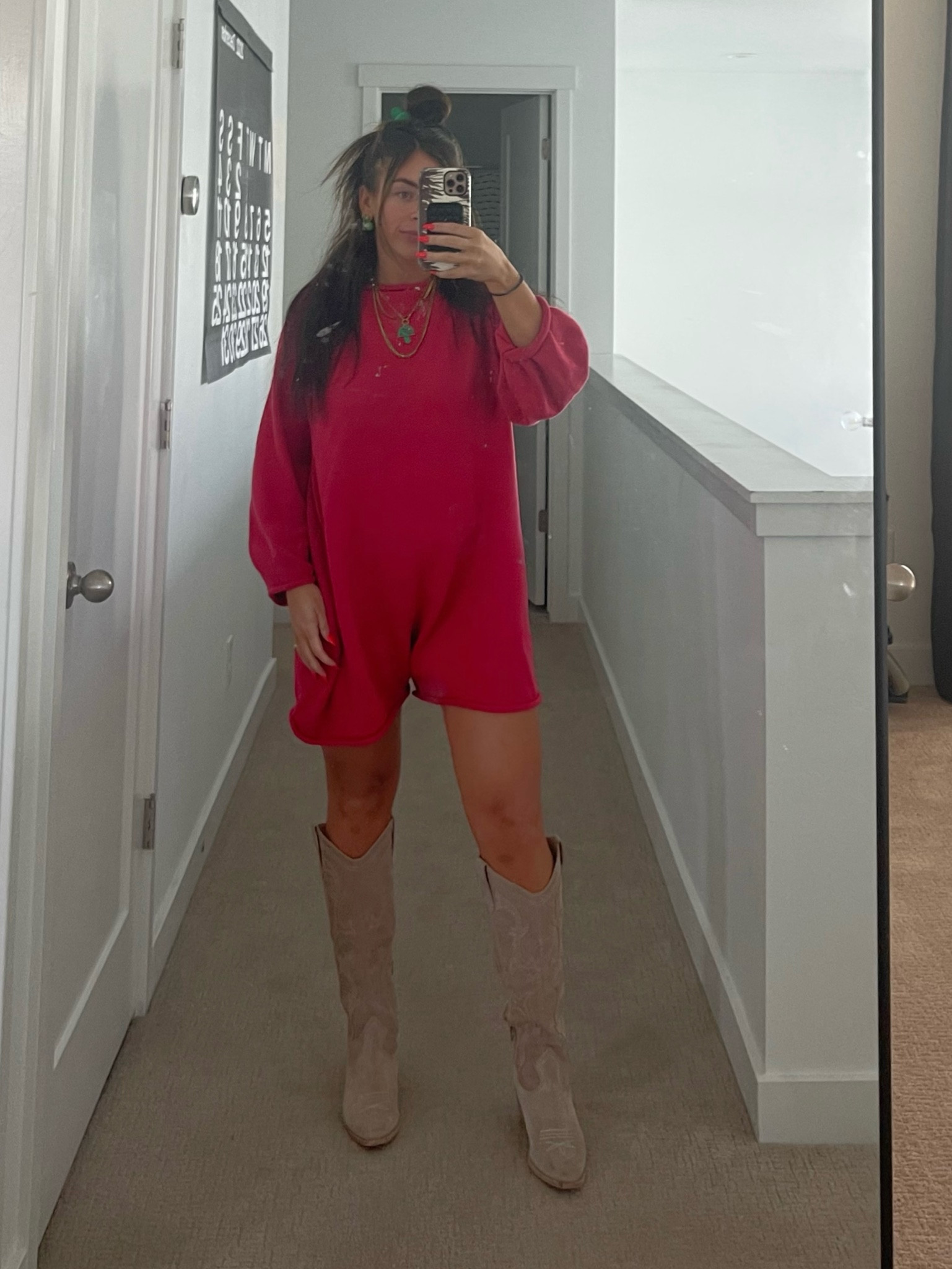 Go up a size in these boots !!! Mine are the color taupe <3