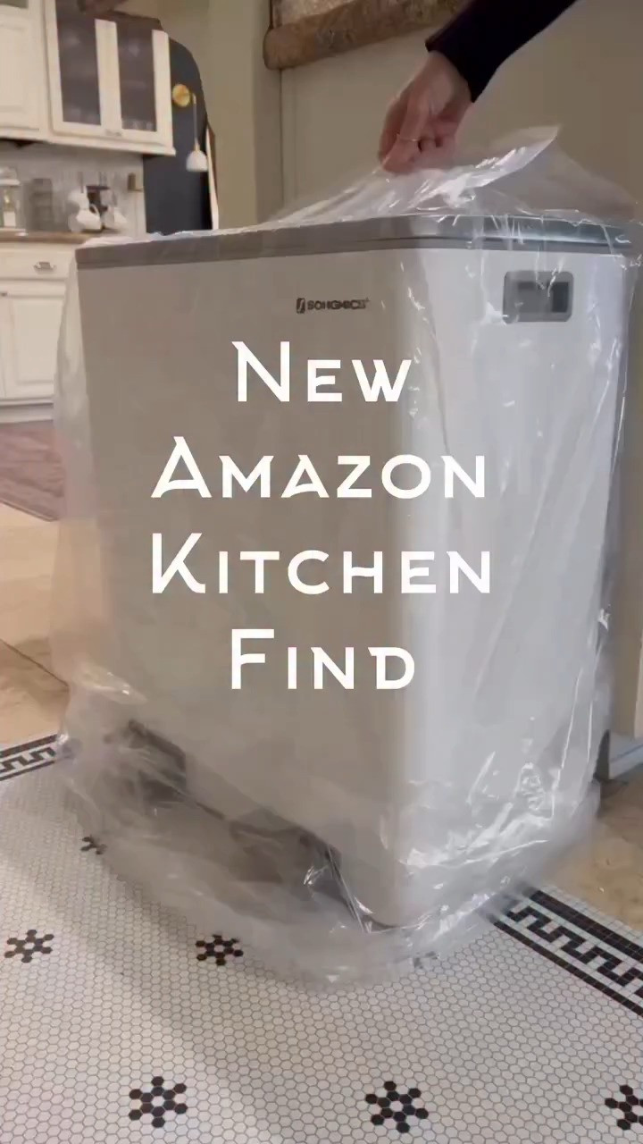 Best trash can for families, bought and tested.  

 #LTKmomlife #LTKselfcare #LTKfoodie