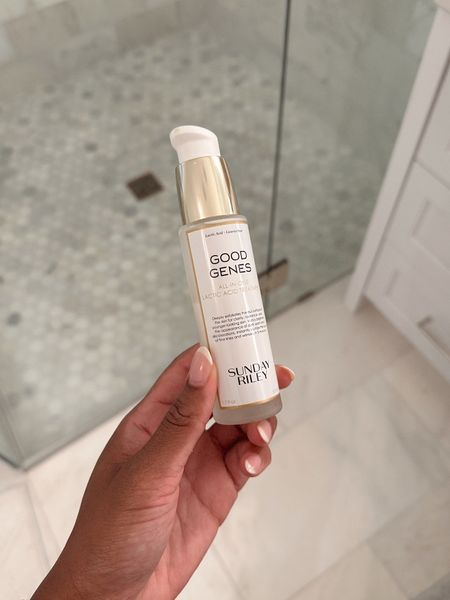 Sephora Sale Fave! This Lactic Acid Treatment from Sunday Riley has improved my skin so much!! It helps exfoliate and brighten your skin. Currently on my third bottle! ✨

#LTKbeauty