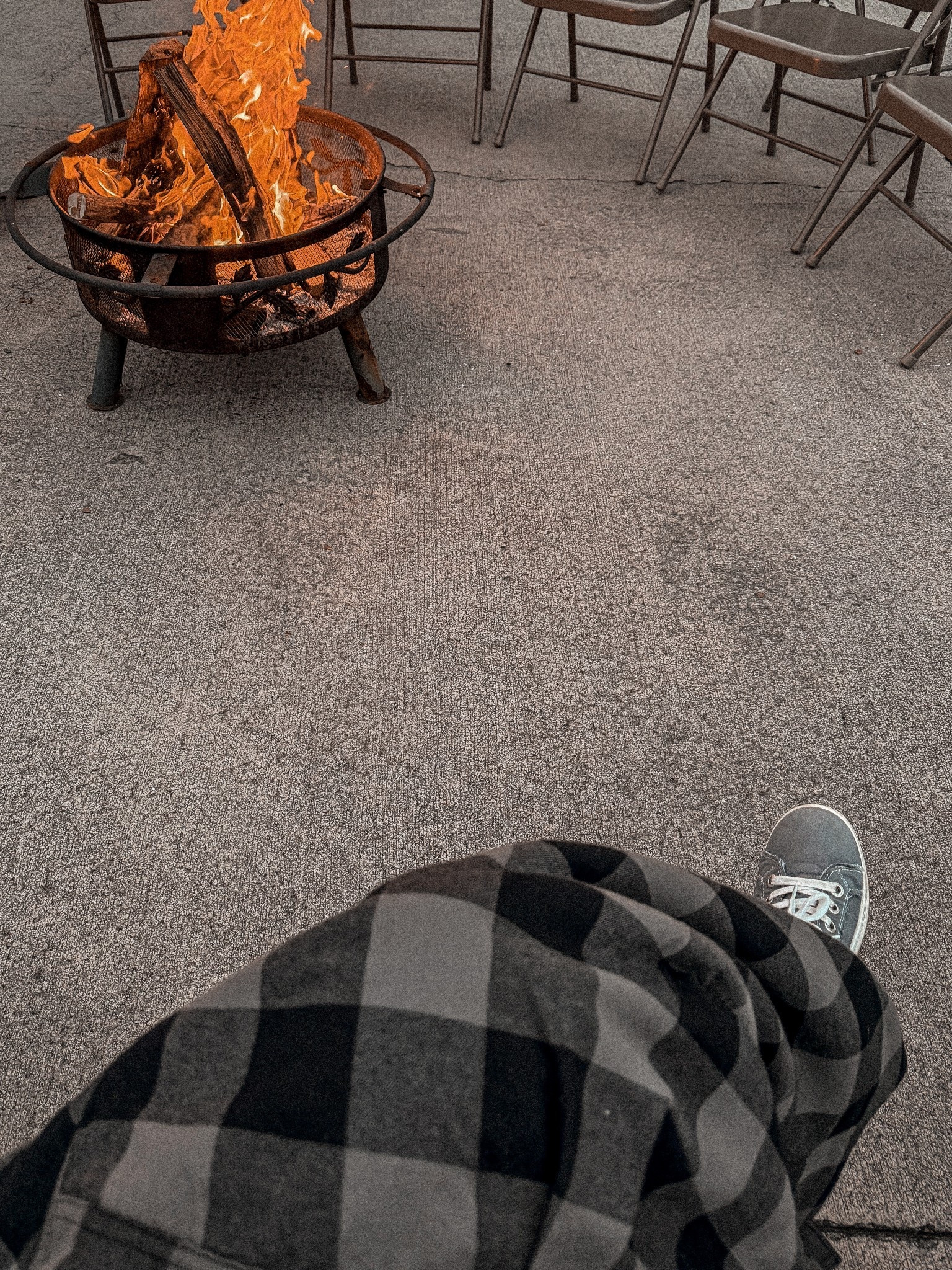 Harvest parties + plaid just go together 🤝🏻

#LTKHoliday #LTKStyleTip #LTKSeasonal