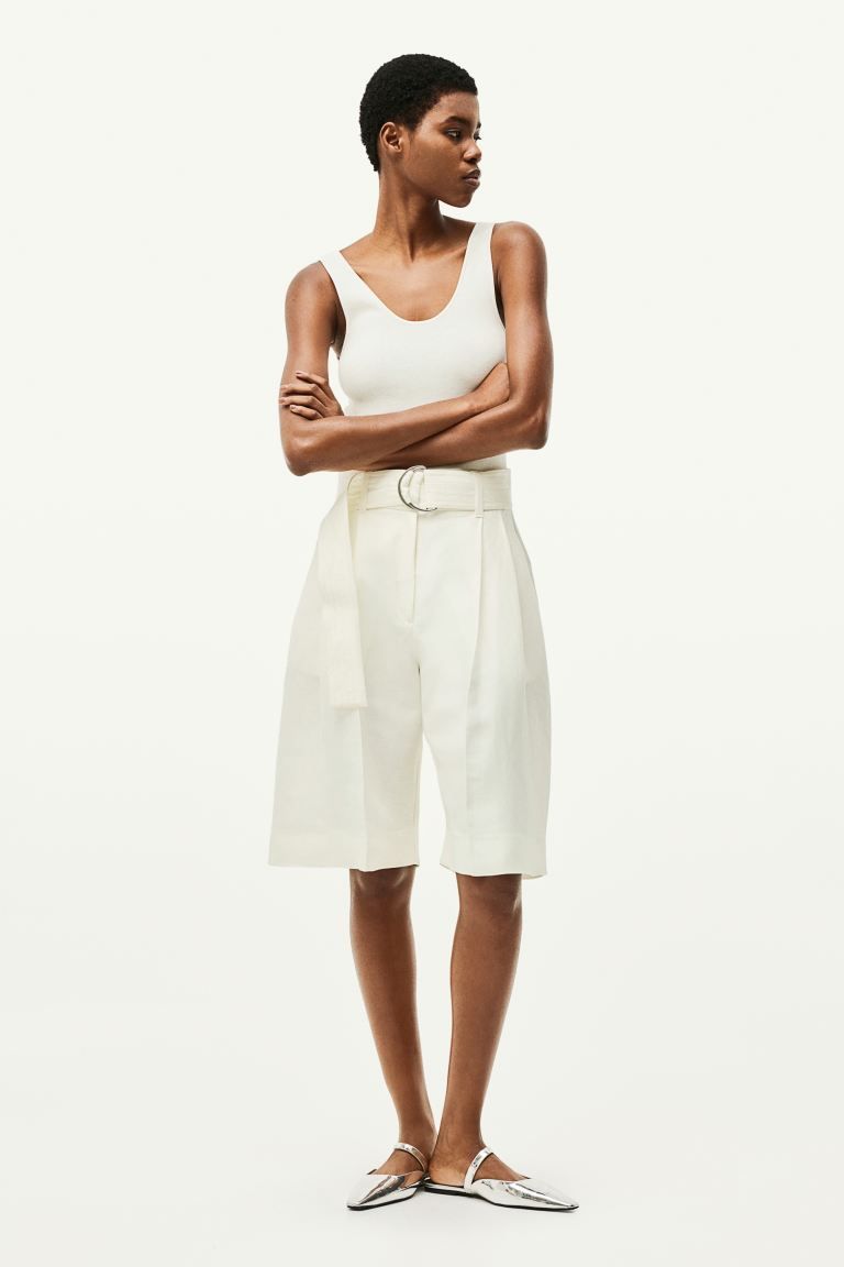Linen-blend Shorts with Belt - White - Ladies | H&M US | H&M (US + CA)