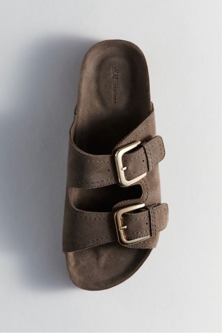 Taupe suede foot Ben sandals - Birkenstock look for less 

#LTKfindsunder50 #LTKstyletip #LTKshoecrush