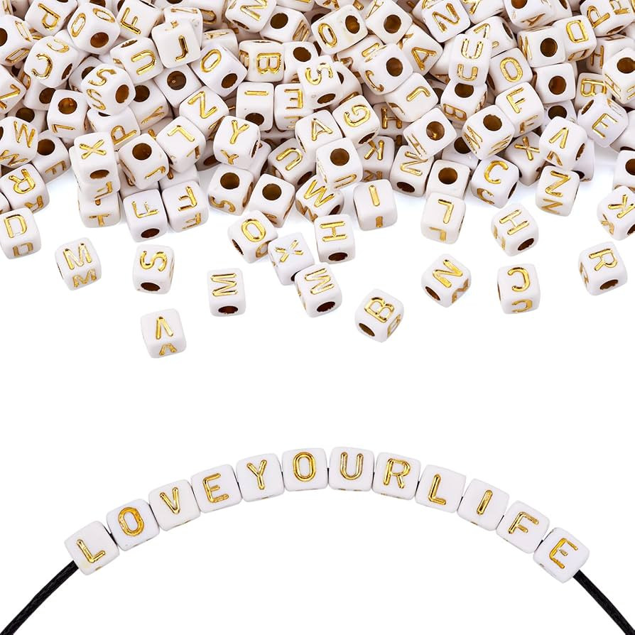 FASHEWELRY 500Pcs White Acrylic Cube Letter Beads 4.5x4.5x4.5mm Golden Alphabet A-Z Spacer Beads ... | Amazon (US)
