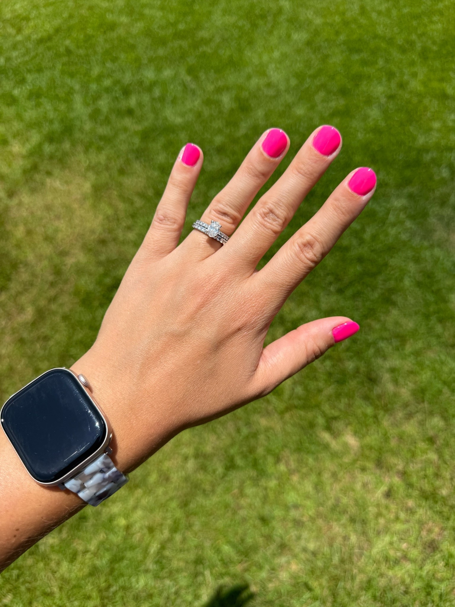 Obsessed with this bright pink!! Color is called She’s Electric🩷 @Dazzle Dry 

Nail polish | pink nails | at-home nails | manicure

#LTKBeauty