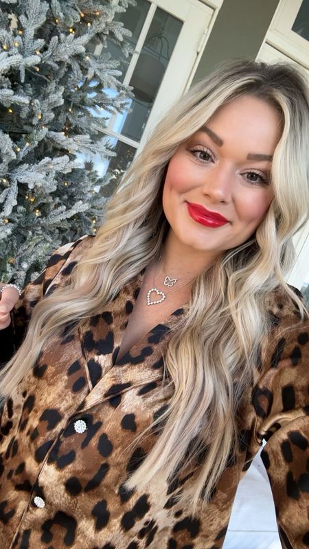 The perfect Christmas red lip!
Use code WHITNEYRIFE for 15% off my leopard pajamas! 

#LTKbeauty #LTKSeasonal #LTKHoliday
