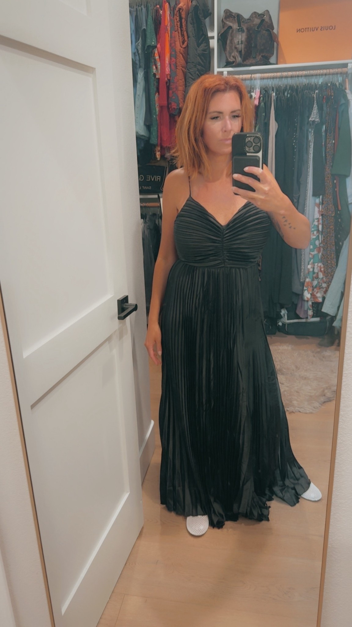 Wedding guest pleated maxi dress | black | flowy

#LTKPetite #LTKU #LTKOver40