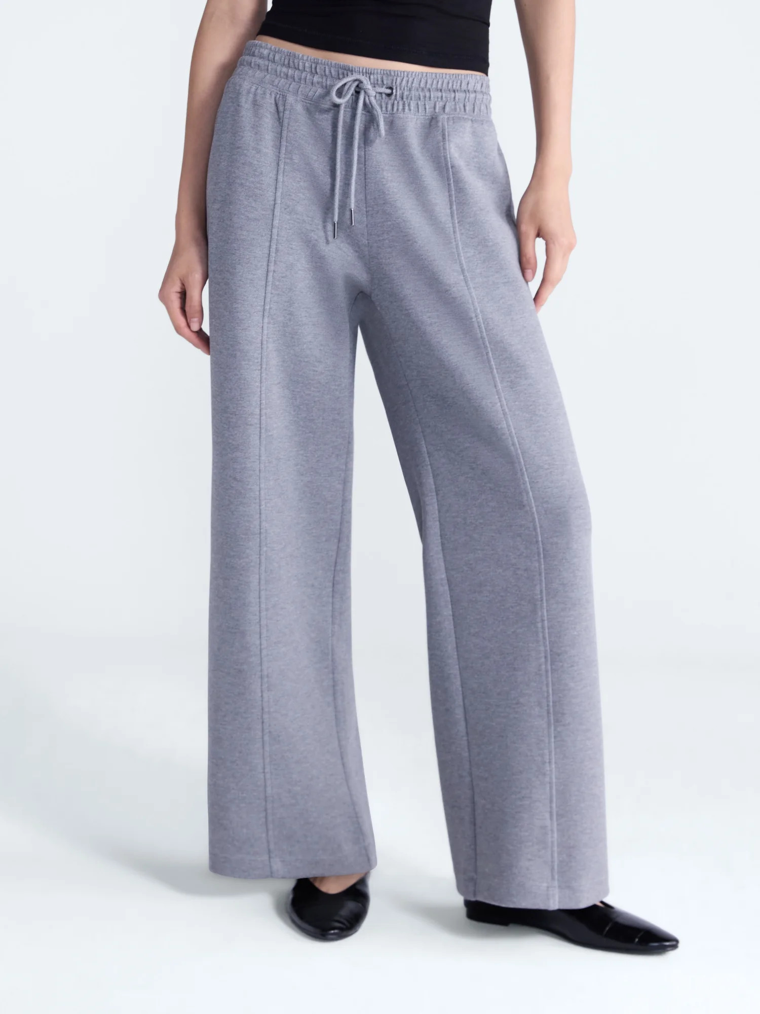 Scoop Women's and Women's Plus Scubaknit Seamed Pants, Regular, Short Lengths, Sizes XS-4X | Walmart (US)